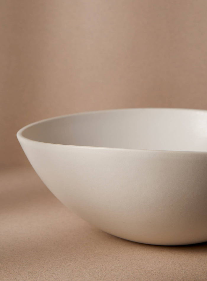 Dadasi Stoneware Serving Bowl, Matte White