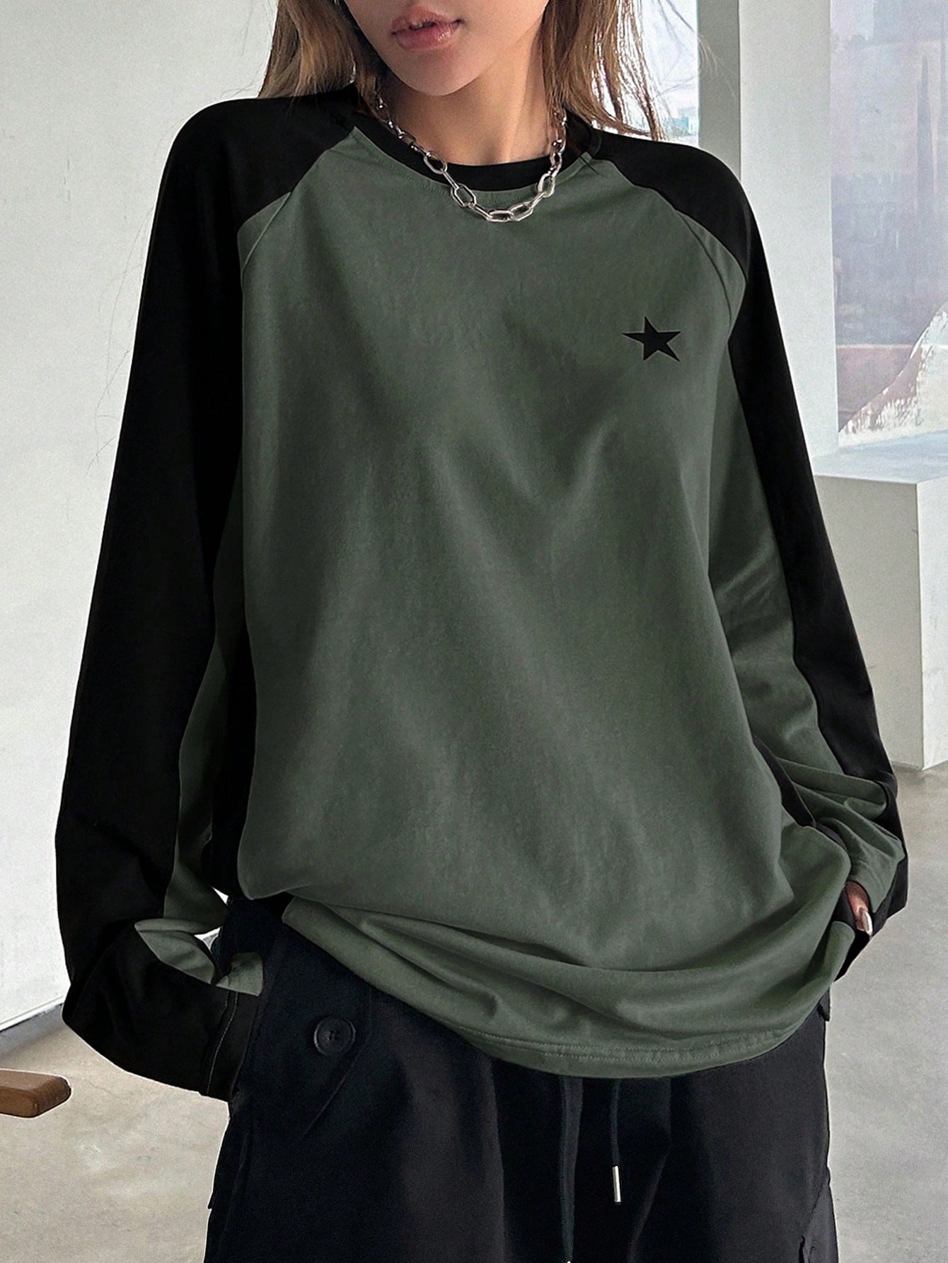 DAZY Color Block Short Sleeve Tee With Star Print And Raglan Sleeves Y2k,Fall Clothes Long Sleeve Women Tops School