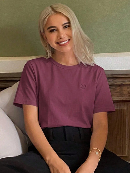DAZY Solid Color Embroidered Heart Short Sleeve T-Shirt Summer,Business Casual Women