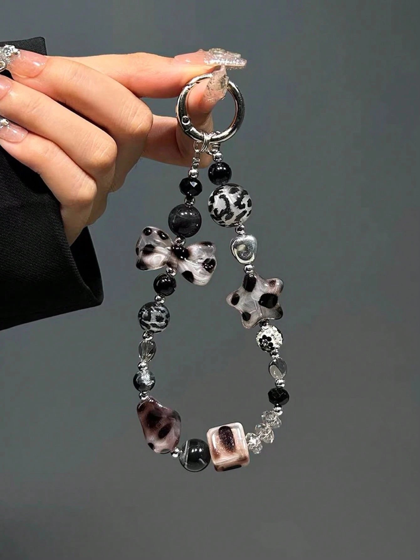 DIY Phone Lanyard, Korean Ins Style Transparent Star Phone Case Chain Strap, Cool Black Sexy Lady DIY Beaded Random Pearl Camera Strap Mobile Phone Anti-Lost Cord, Fashionable Decorative Accessories F