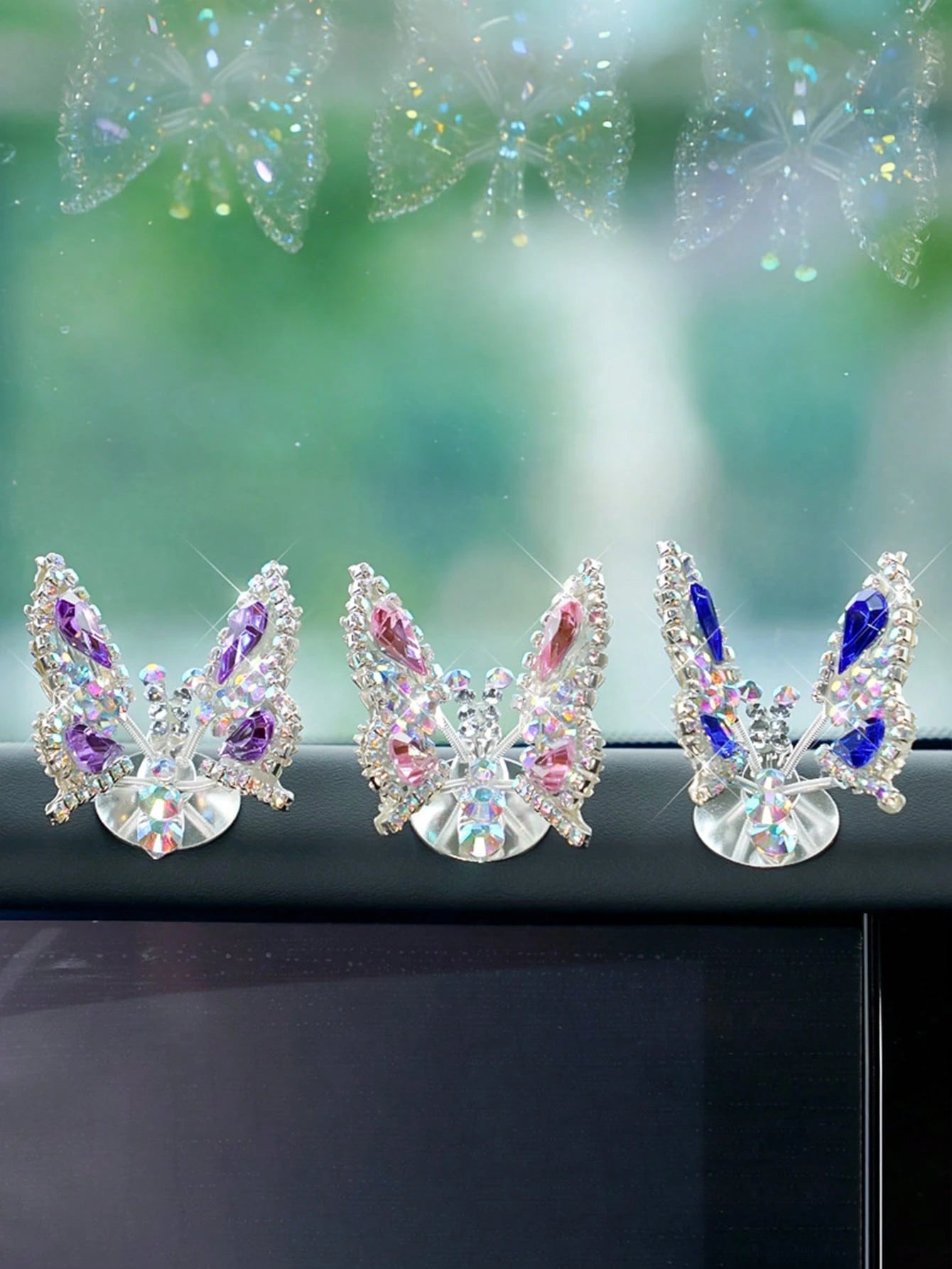 Dynamic Art Moving Butterfly Car Decorations- Diamond-Studded Shiny Universal Design, Featuring Vibrant Purple/Blue/Pink Gems, For Adhesive Installation In Luxury Car Interior Accessories
