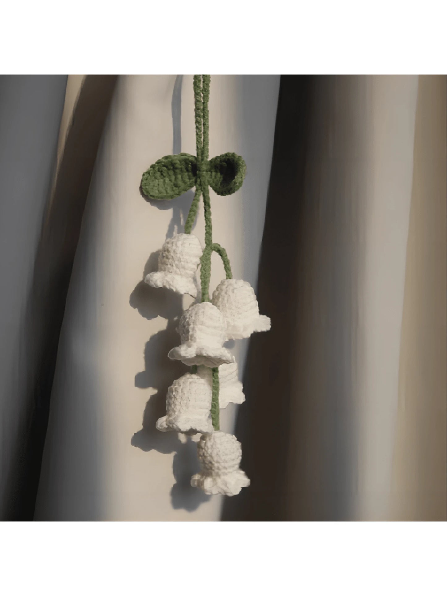 Easypie Selection 1pc Lily Of The Valley Crochet Pendant, Rearview Mirror Hanging Decor, Crochet Flower Car Accessory, Keychain, Bag Charm, White (Includes 4 Small Flowers)