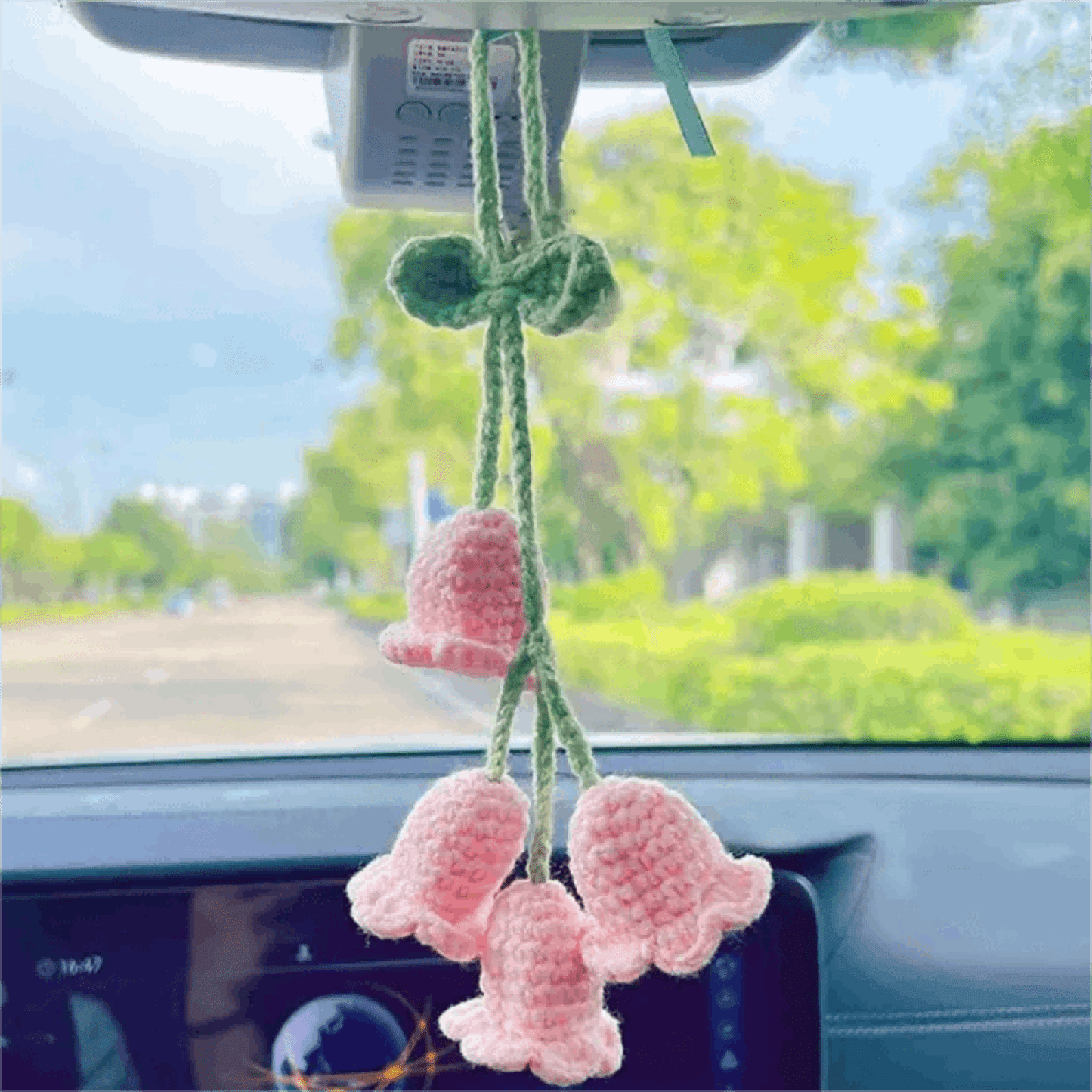 Easypie Selection 1pc Lily Of The Valley Crochet Pendant, Rearview Mirror Hanging Decor, Crochet Flower Car Accessory, Keychain, Bag Charm, White (Includes 4 Small Flowers)