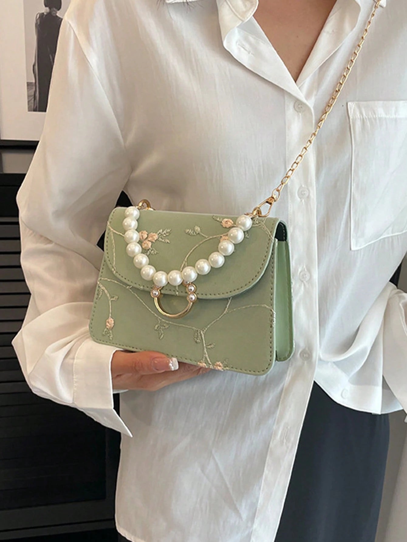 Elegant Chain Crossbody Bag, Sturdy Y2K Mint Green Women's Bag, Chic Small Embroidered Box Bag, Evening Party, Bridesmaids Gifts, Daily Travel Use.
