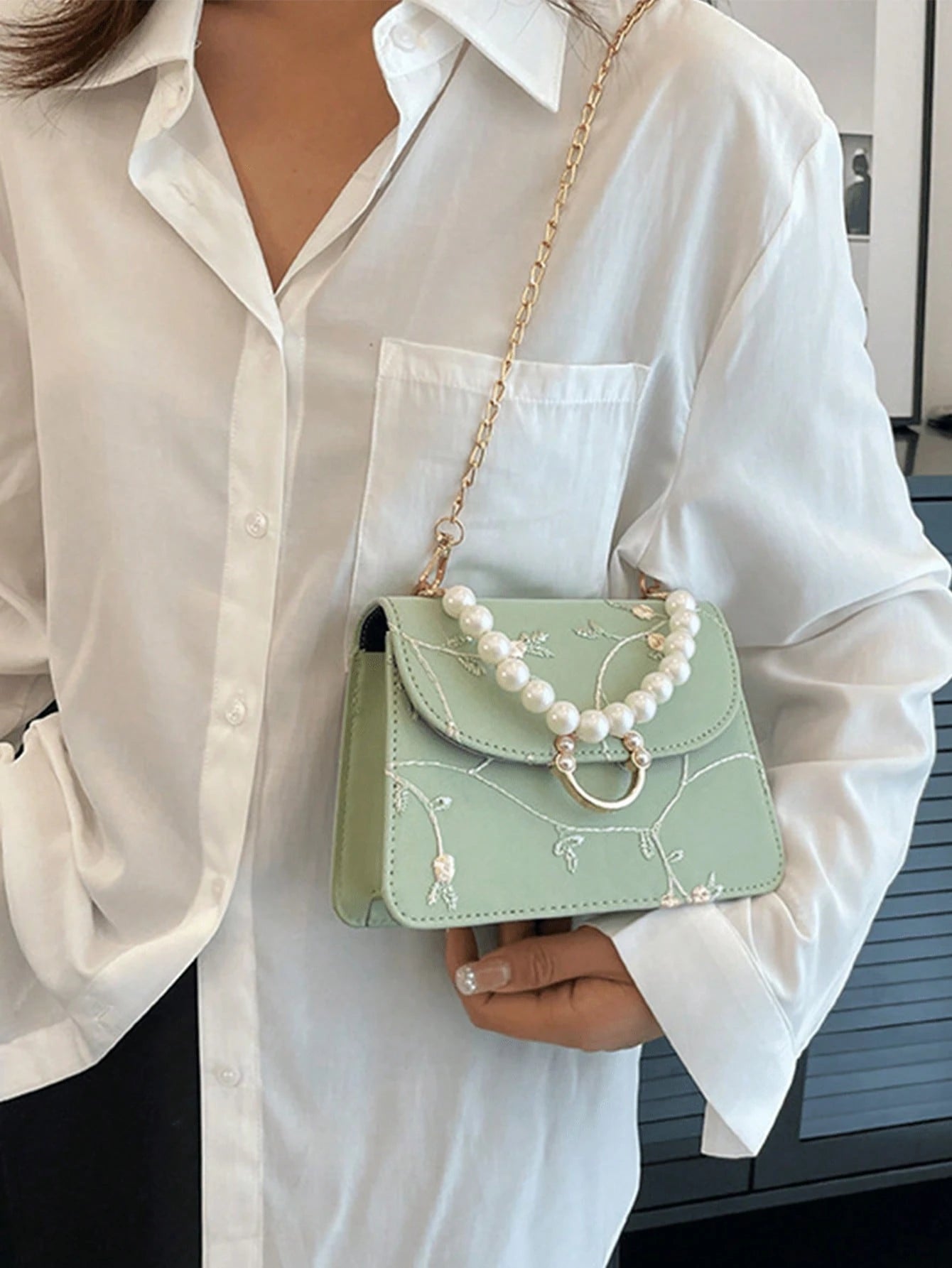 Elegant Chain Crossbody Bag, Sturdy Y2K Mint Green Women's Bag, Chic Small Embroidered Box Bag, Evening Party, Bridesmaids Gifts, Daily Travel Use.