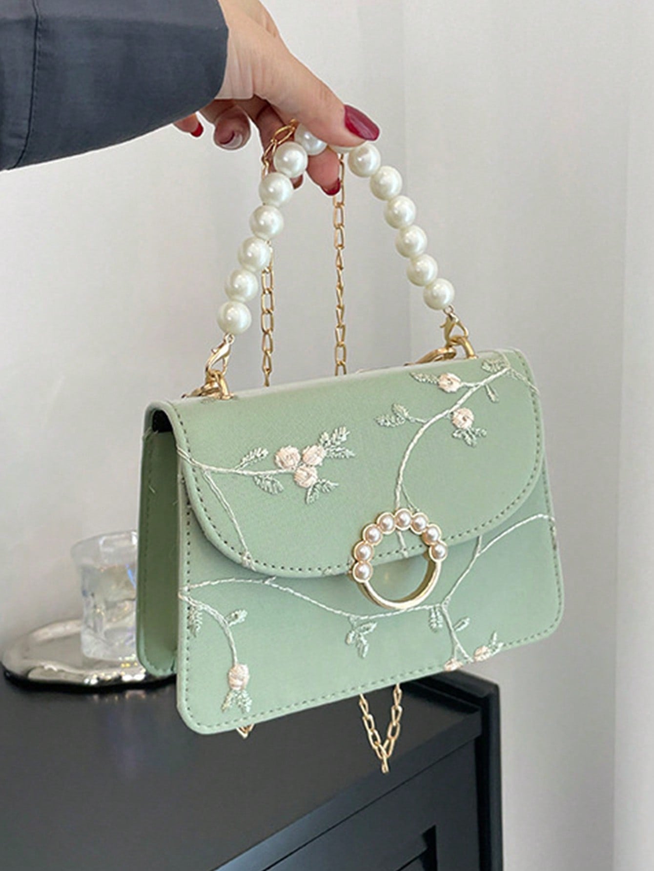 Elegant Chain Crossbody Bag, Sturdy Y2K Mint Green Women's Bag, Chic Small Embroidered Box Bag, Evening Party, Bridesmaids Gifts, Daily Travel Use.