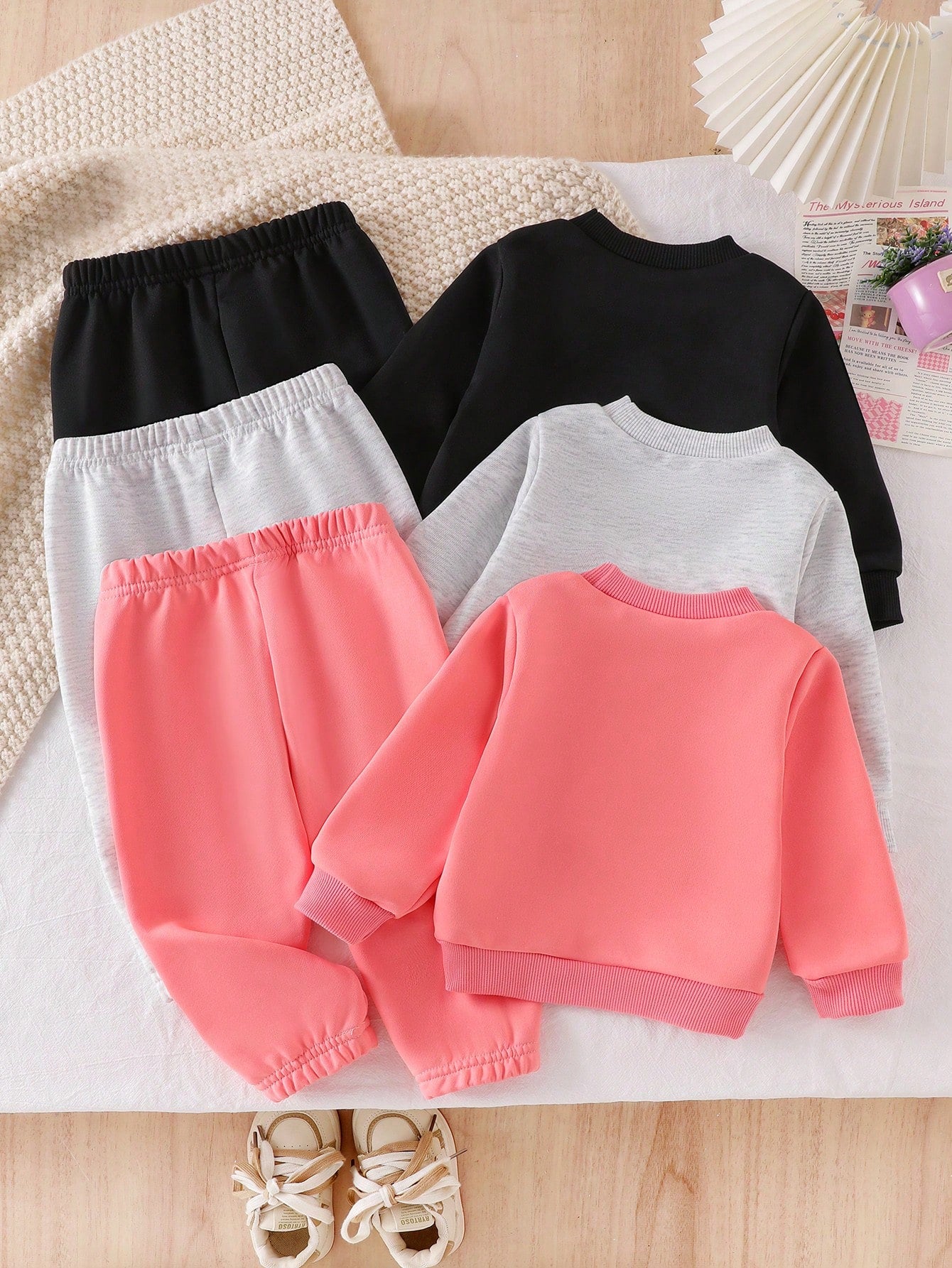 Elladie kids 3pcs Baby/Toddler Heart Print Sweatshirt Set,Light Pink,Autumn,Cute Modest,Vacation,Back-To-School Knitted Round Neck Top And Pants Fashionable Outfit