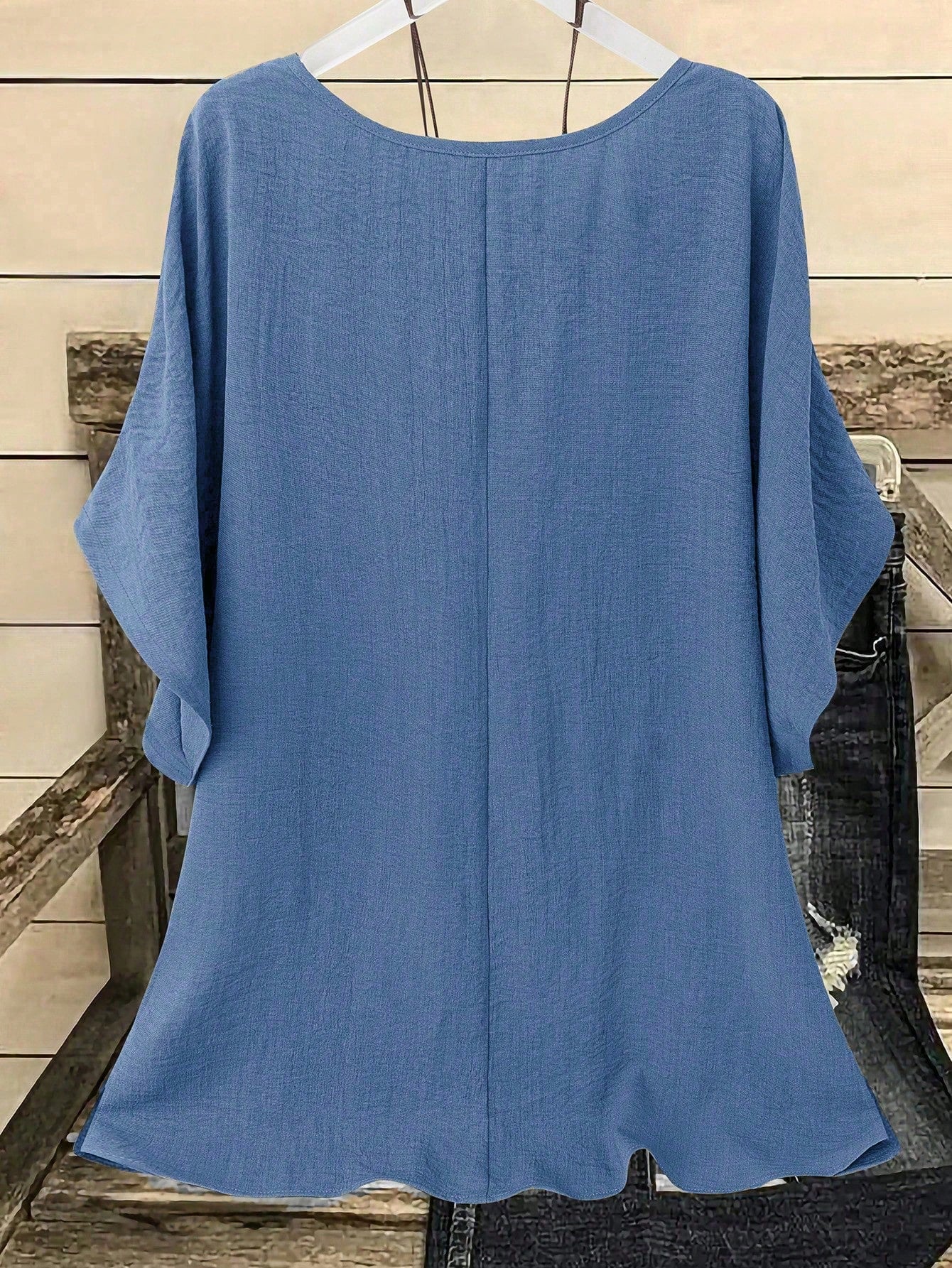 EMERY ROSE Plus Size Printed Casual Elegant Round Neck Drop Shoulder Shirt