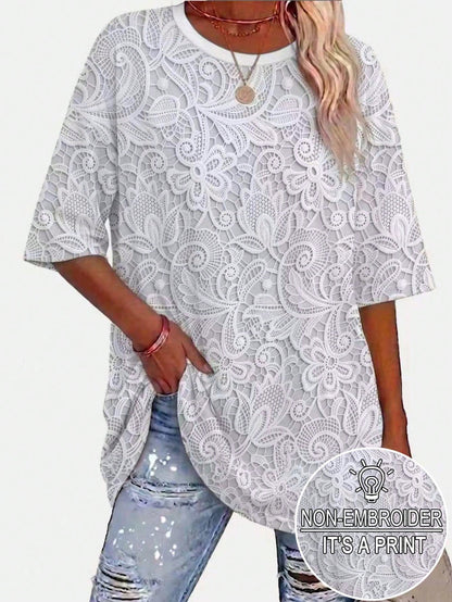 EMERY ROSE Plus Size Women's Lace Patchwork Round Neck Loose T-Shirt
