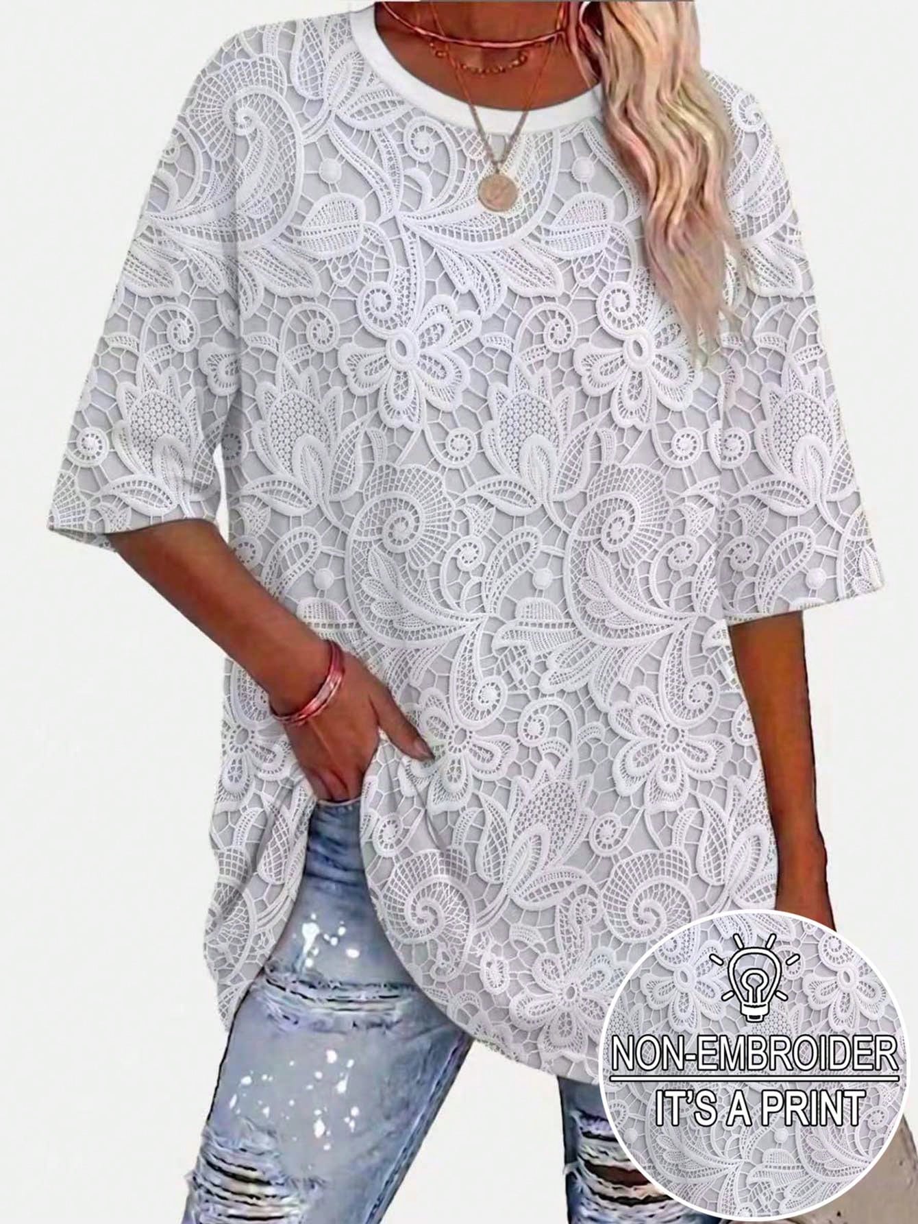 EMERY ROSE Plus Size Women's Lace Patchwork Round Neck Loose T-Shirt