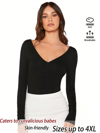 EMERY ROSE Plus Size Women Solid Color V-Neck Long Sleeve Fitted Casual T-Shirt Fall
