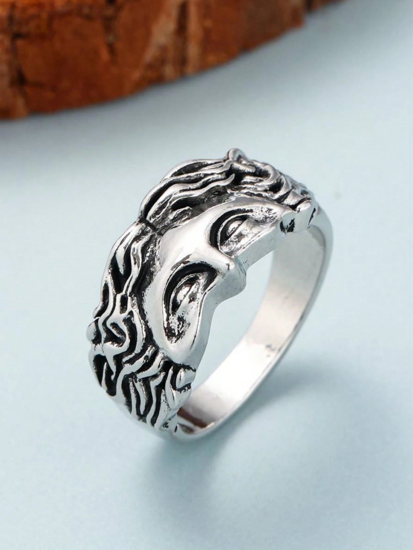 Eterna Glow 1PC Retro Half Face Ring Exaggerated Cool Style Ring with Minimalist Design