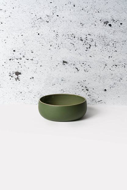 Ewa Stoneware Serving Coupelle, Matte Green