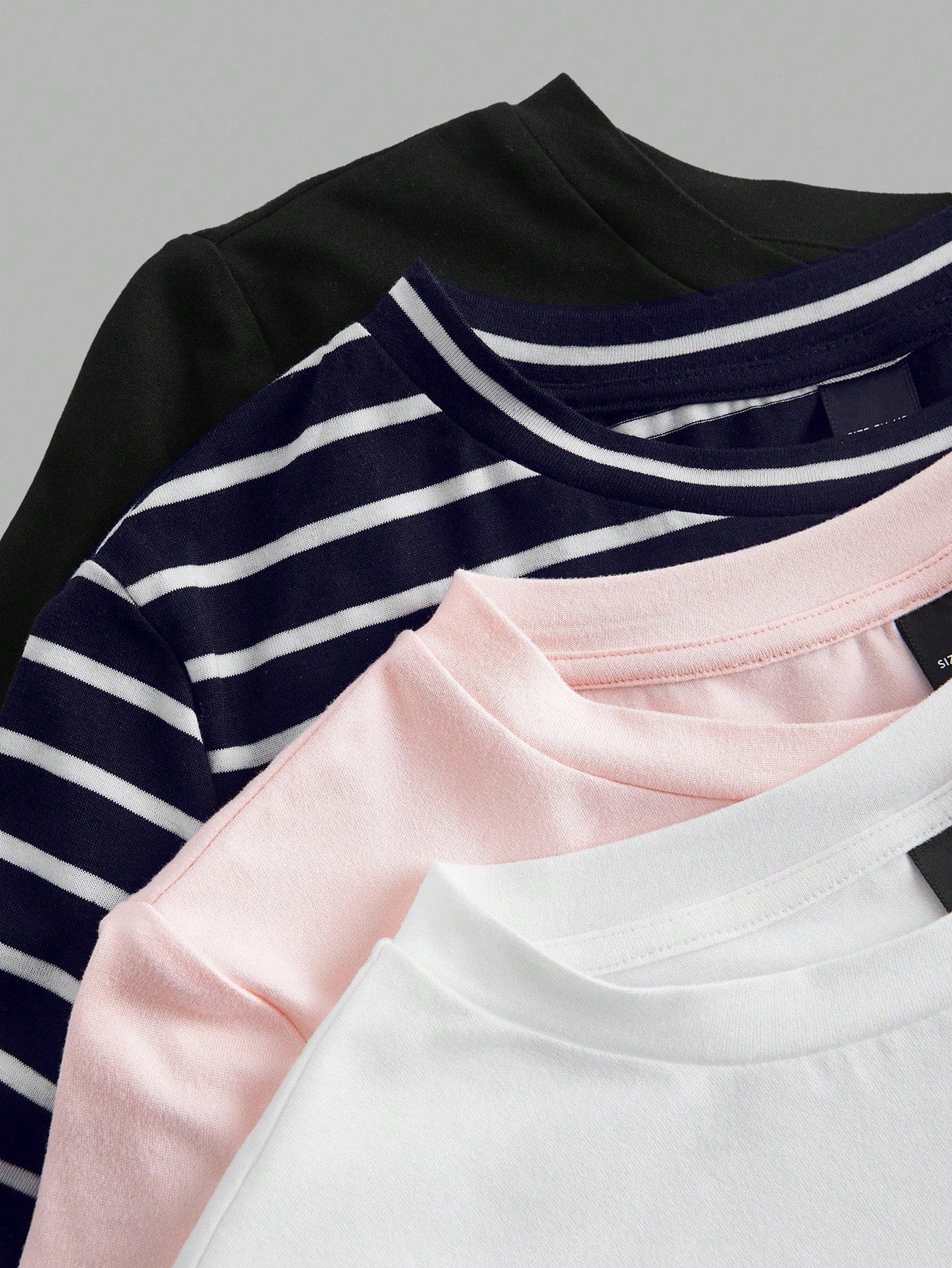 EZwear 4 Pieces Set Casual Simple Basic Striped Round Neck Short Sleeve T-Shirts, Suitable For Spring/Summer, Beach, Music Festivals Suitable For Going Out