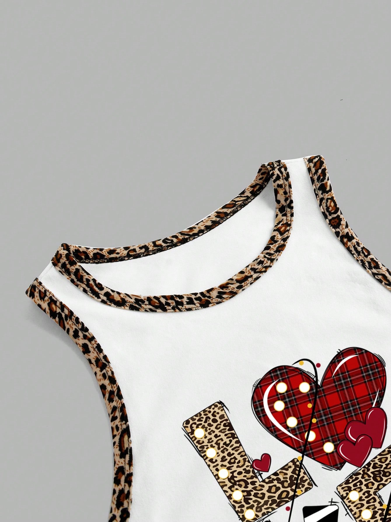 EZwear Pink Leopard Plaid Striped Print "Love" Graphic Casual Minimalist Round Neck Tank Top For Women, Suitable For Summer