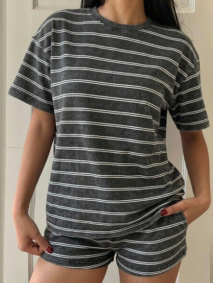 EZwear Women's Casual Striped T-Shirt And Shorts Set, Summer Outfit, American Leisure Suit,Vintage,Y2K,Going Out,Street Outfits,Outing, Dating