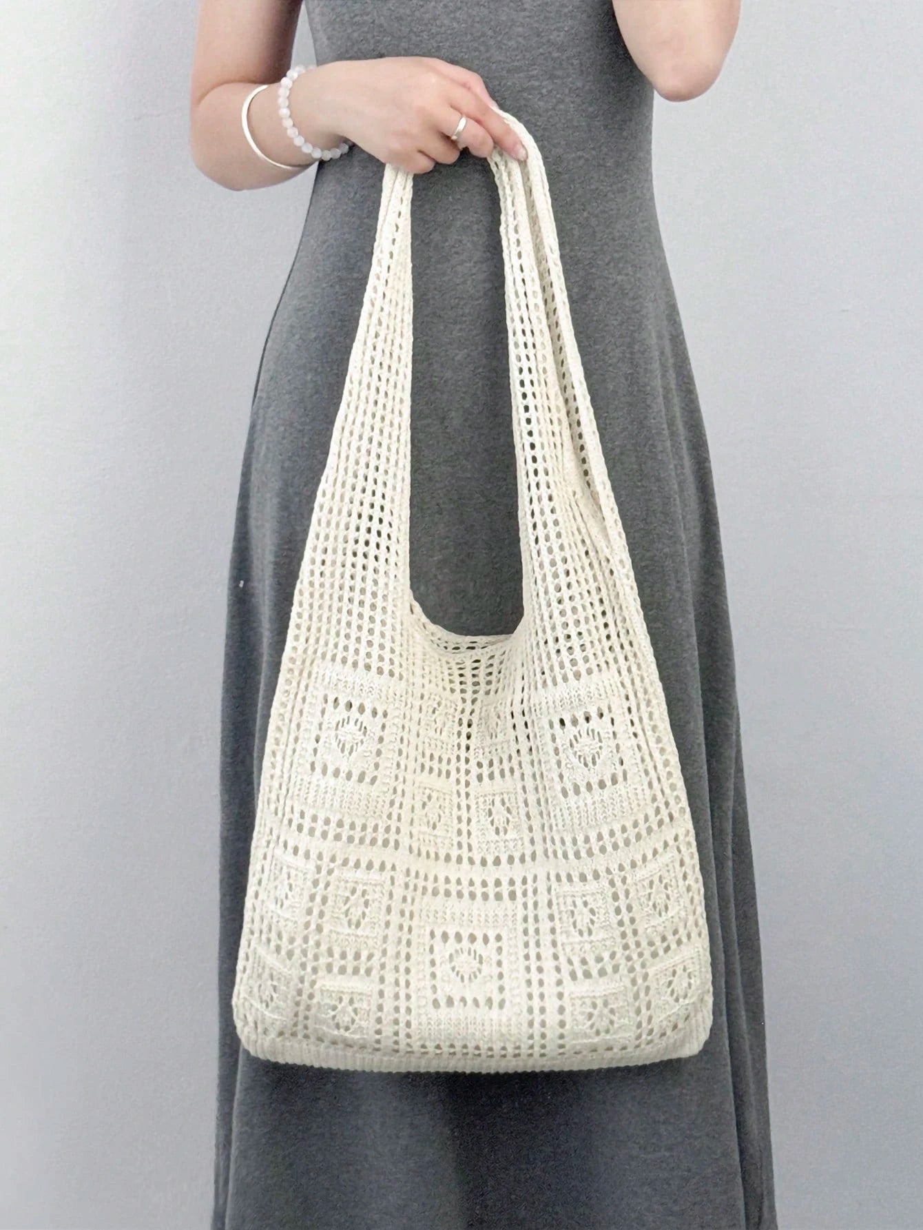 Fashion Essential: Women's Crochet Knit Beach Tote Bag, Hollow Design, Large Capacity, Foldable, With Carrying Strap, Designed For Women. It's Perfect For Beach Trips Due To Its Sand-Proof Feature; Al