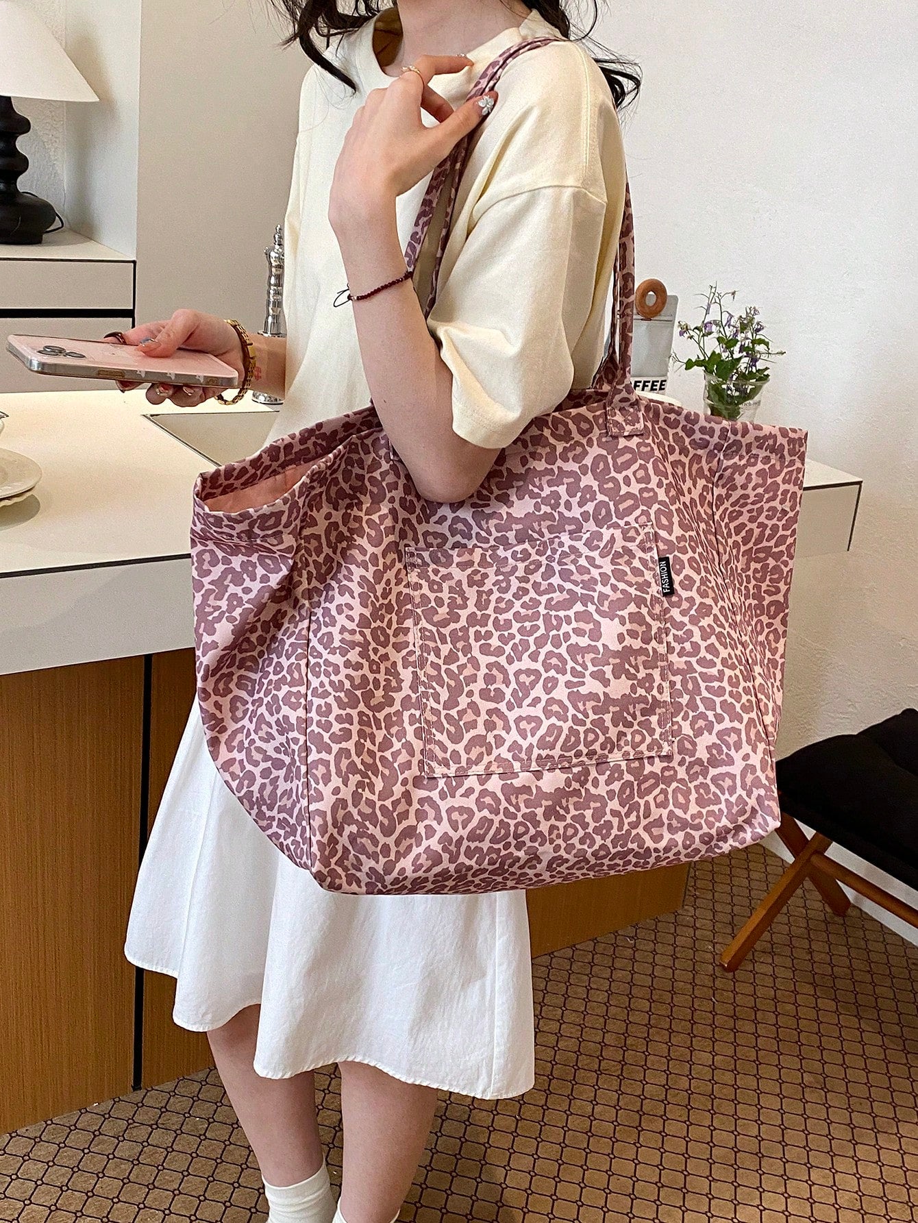 Fashionable Leopard Print Large Capacity Tote Bag, Suitable For Daily Use And Travel