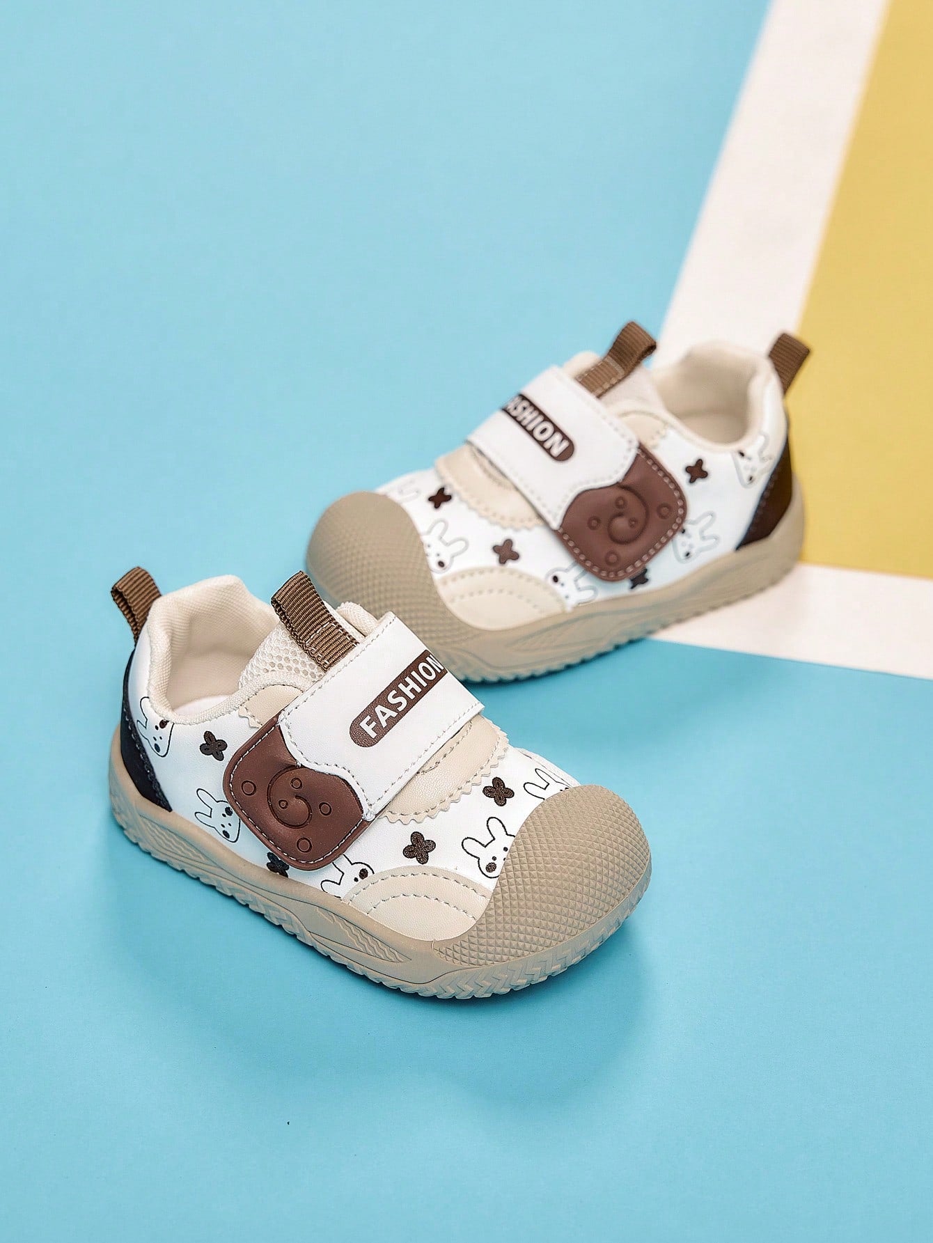 Fashionable New Cute Baby Walking Shoes, Anti-Collision Toe Cap, Soft Sole, Non-Slip, Hook And Loop, Unisex Baby Functional Sports Shoes, Versatile
