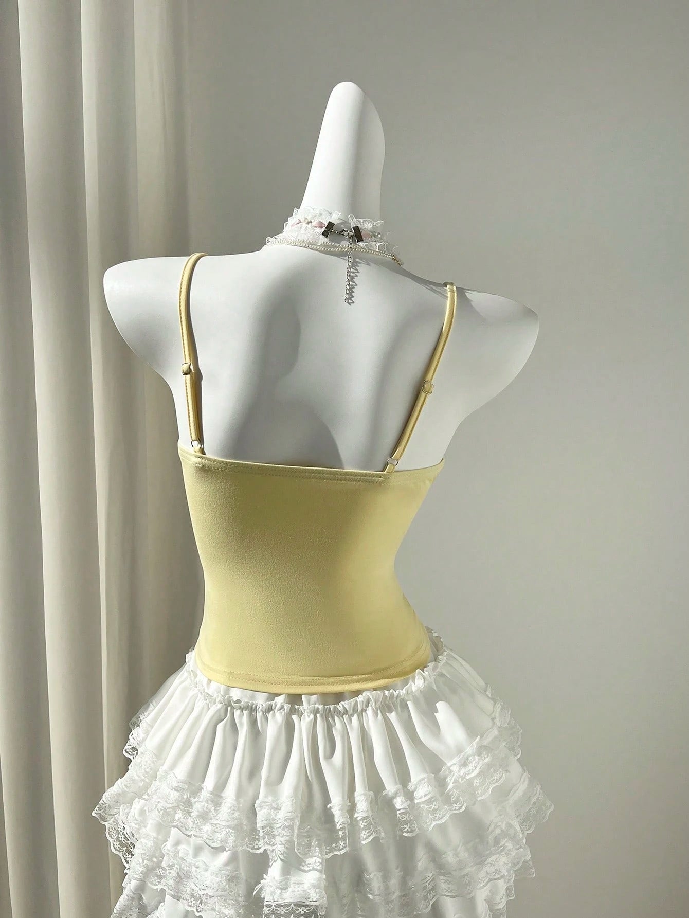 Flirla Yellow Contrast Ruffle Trim V-Neck Cinched Waist Camisole Tank Top For Women, Spring/Summer, Vacation, Elegant Retro Romantic Sweet Casual Versatile