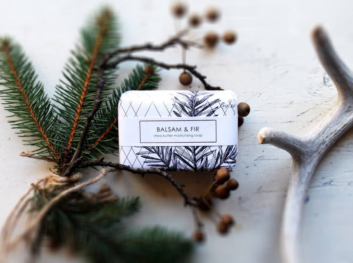Formulary 55 - Balsam & Fir Shea Butter Soap in Goldleaf Design