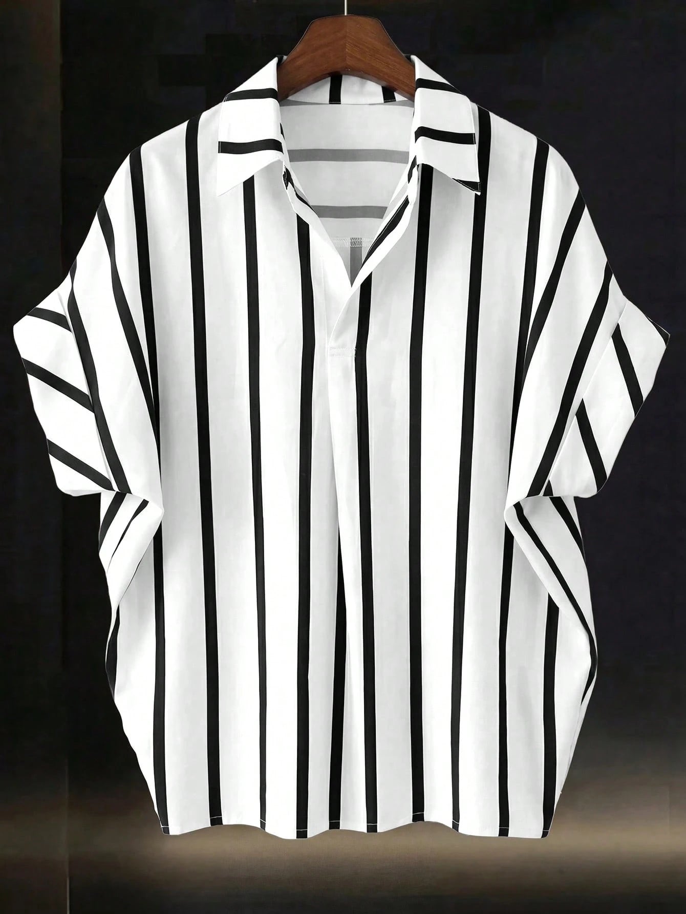 Franclia Black And White Striped Women's Summer Casual Vacation Shirt, French Design Loose Batwing Sleeve Lapel Short Sleeve Top, Beach