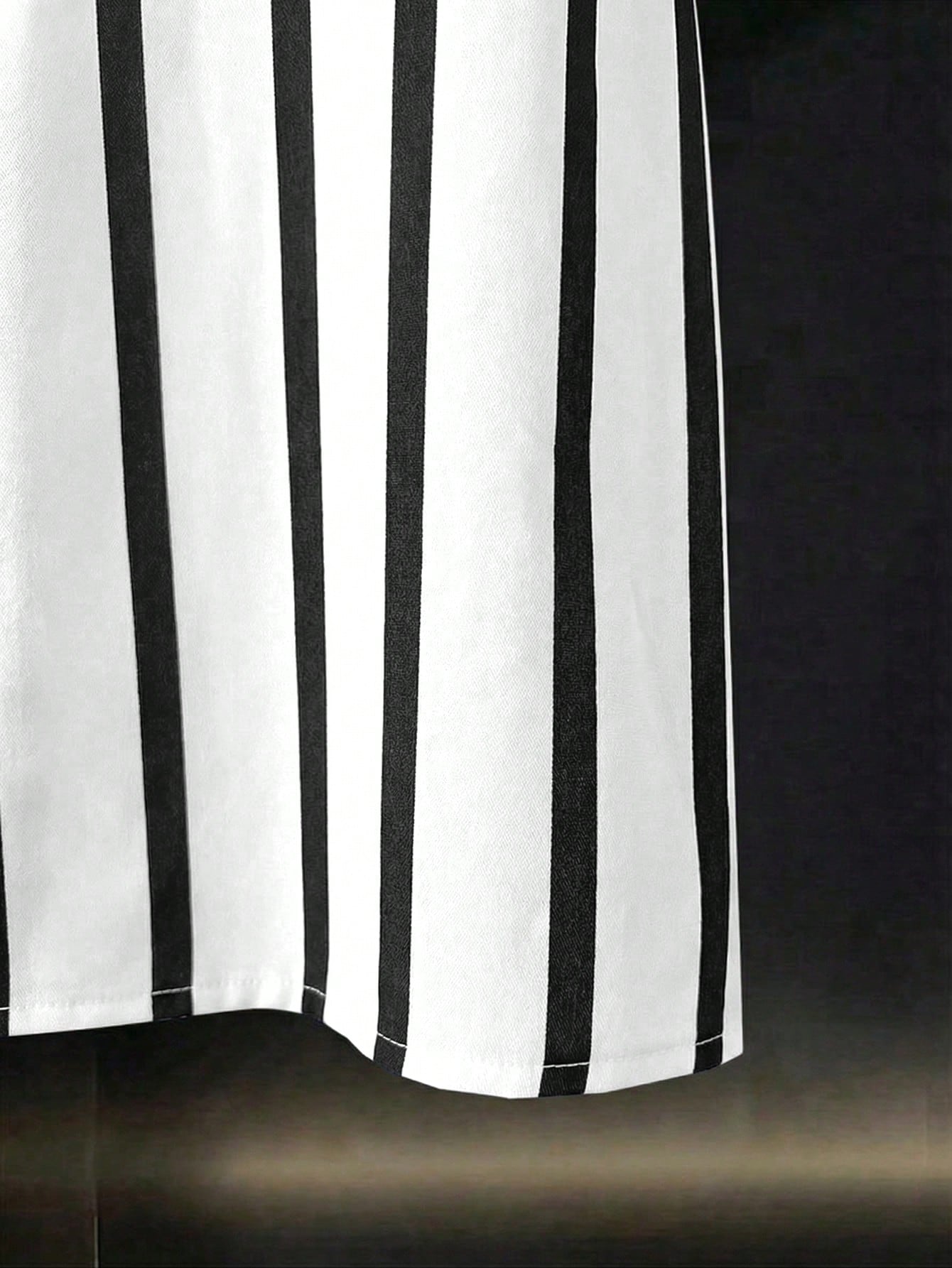Franclia Black And White Striped Women's Summer Casual Vacation Shirt, French Design Loose Batwing Sleeve Lapel Short Sleeve Top, Beach
