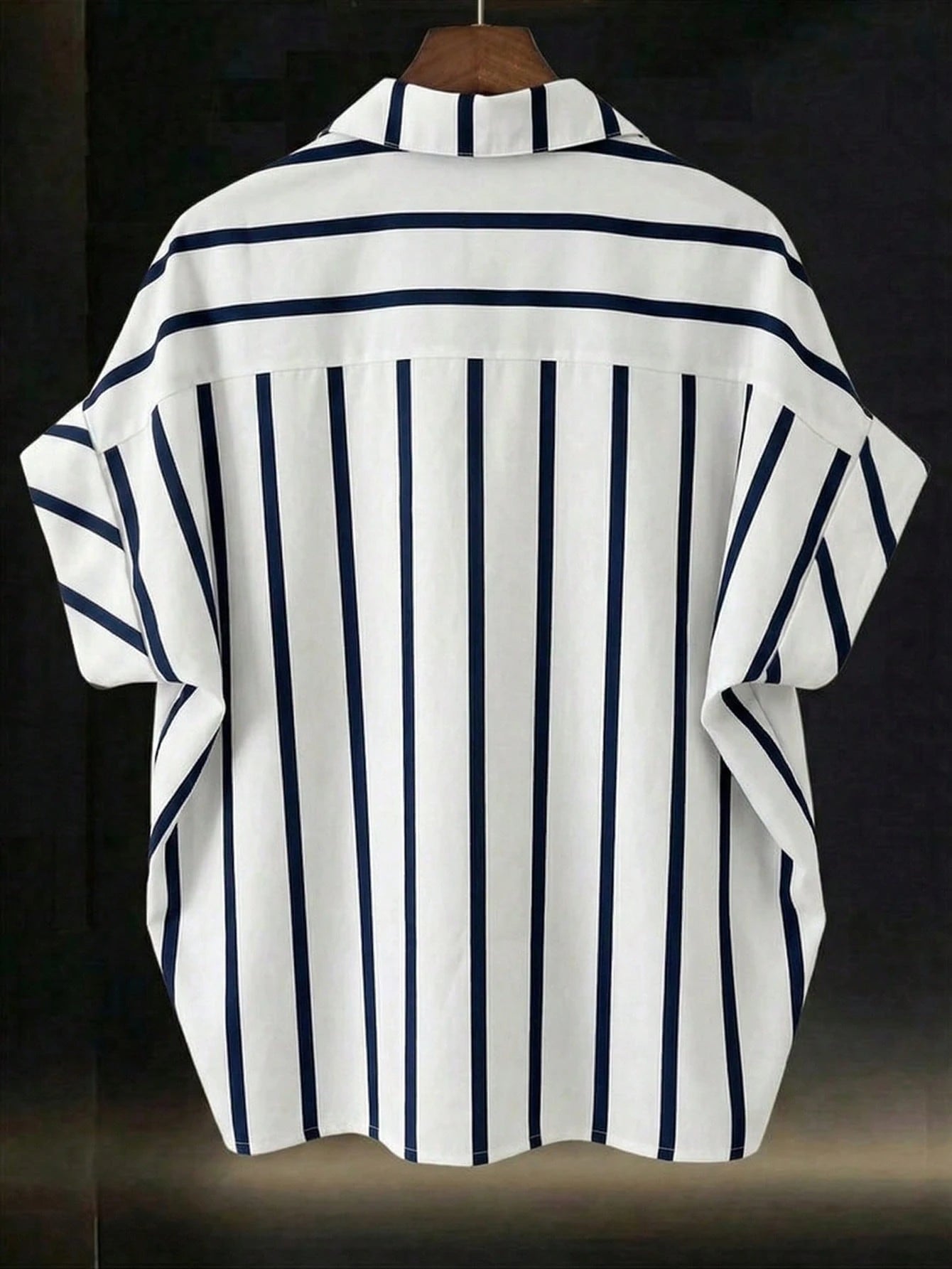 Franclia Black And White Striped Women's Summer Casual Vacation Shirt, French Design Loose Batwing Sleeve Lapel Short Sleeve Top, Beach