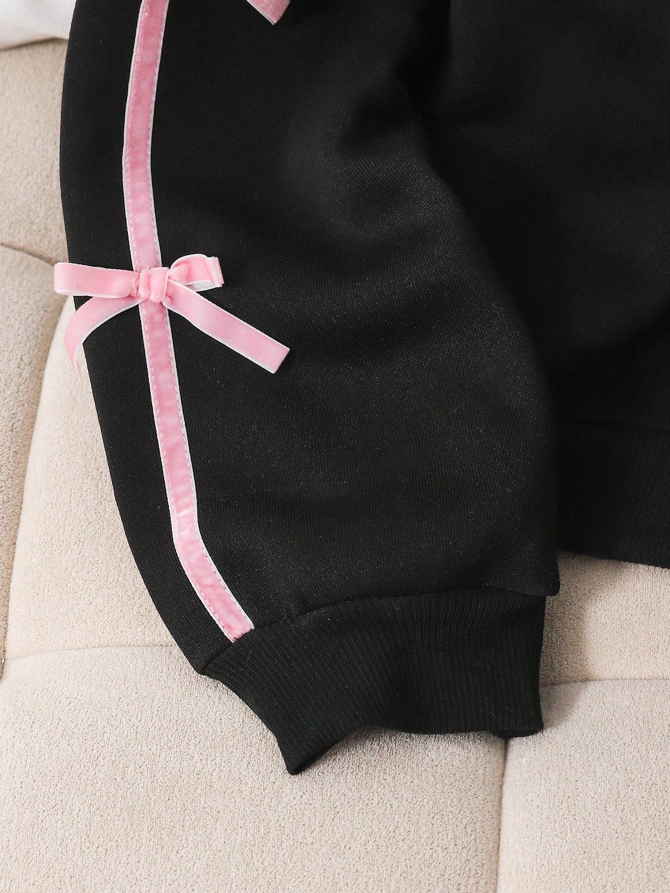 Genkimix Kids Teen Girls Black Cute Winter Zip Up Back-To-School Bow Sweatshirt Jacket,Fleece Fabric Stylish Sleeve Design,Matrix Dance Youthful Solid Color Cute
