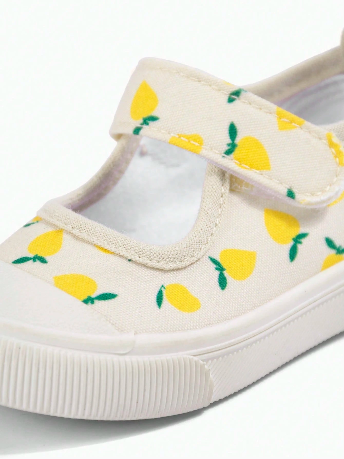 Girls' Beige Lemon Cartoon Print Korean Style Cute Versatile Lightweight Casual Square Toe Canvas Shoes, Suitable For Spring Kindergarten Indoor/Outdoor, Campus Outdoor Walking