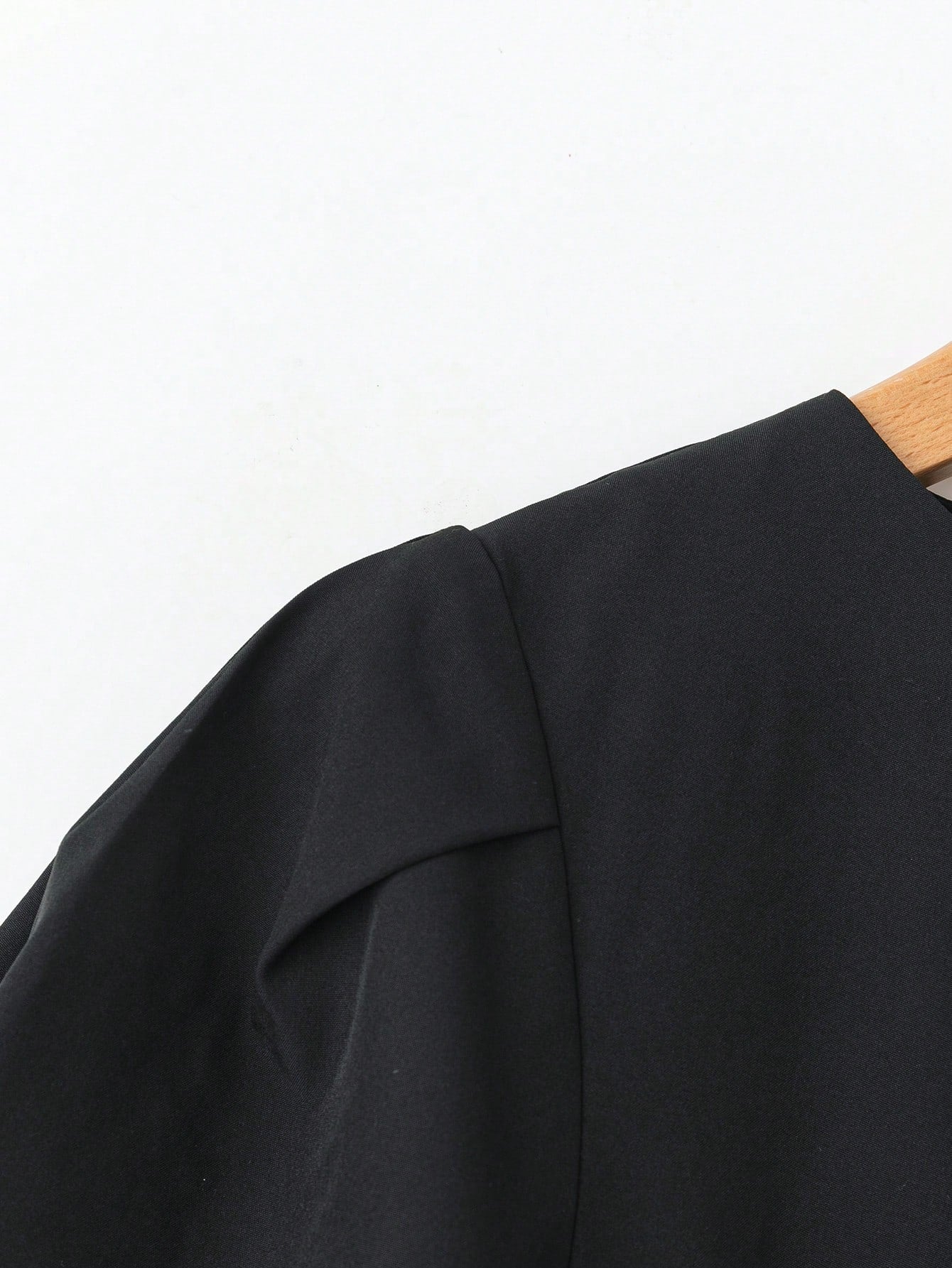 GlowEve Black Round Neck Waist-Cinched Short Sleeve Women Blouse