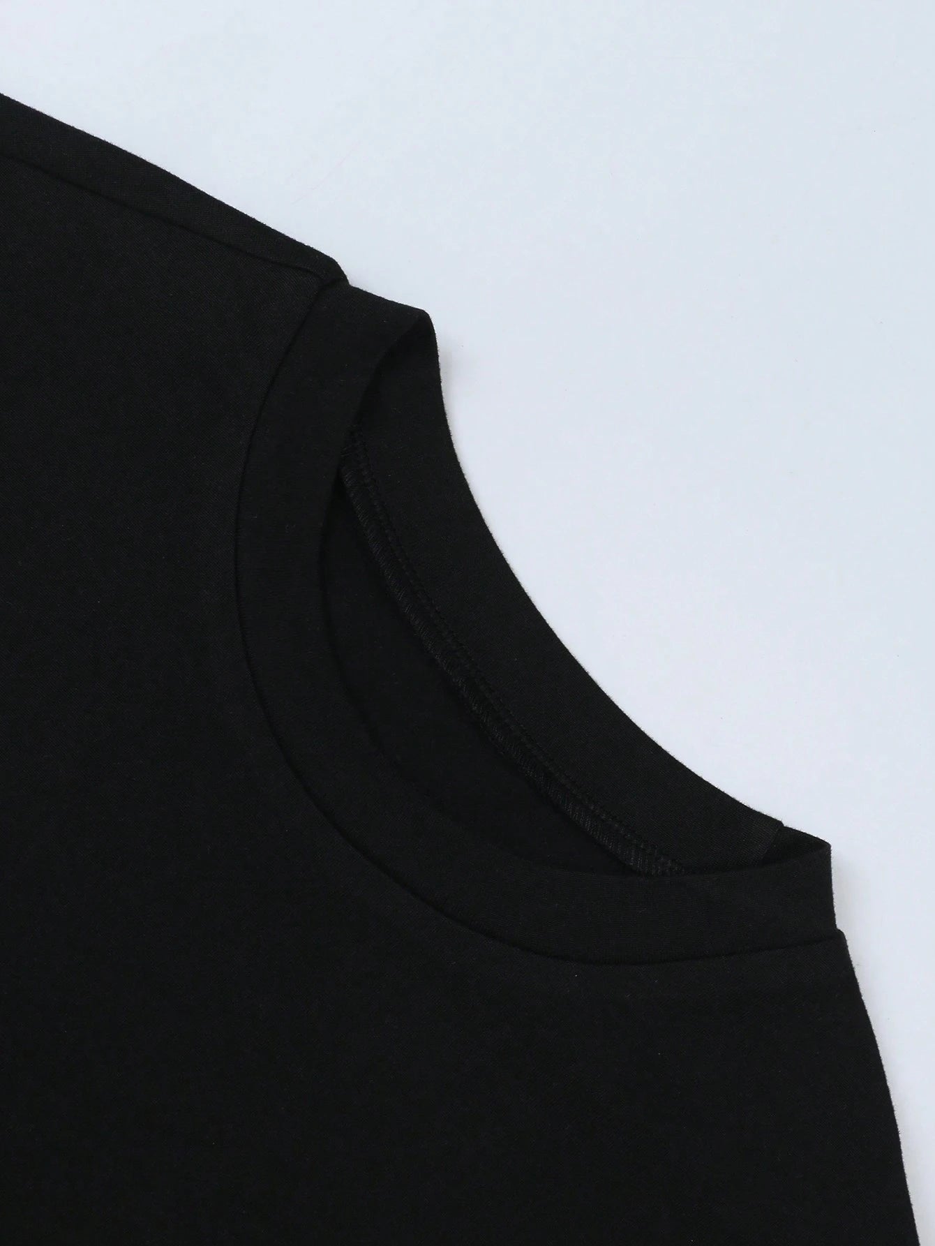 GlowEve Women's Solid Color Minimalist Regular Crew Neck Short Sleeve T-Shirt