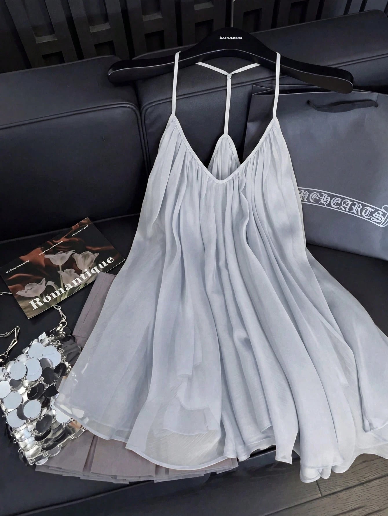 GlowEve Women's Solid Color Sheer Chiffon Ruched V-Neck Cami Loose Fit Voluminous Gathered Backless Lined Cami Top, Elegant French Vintage Style, Suitable For Office, Commute, Casual, Vacation, Aftern