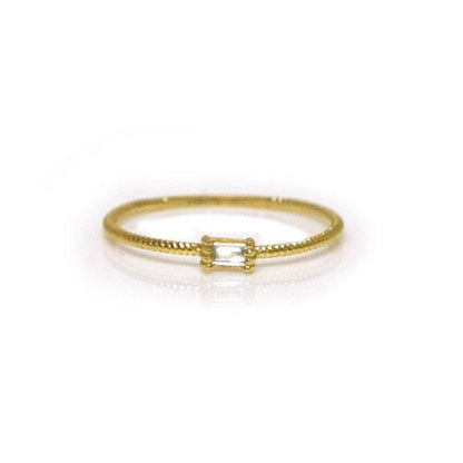 Golden Grace Twist Ring