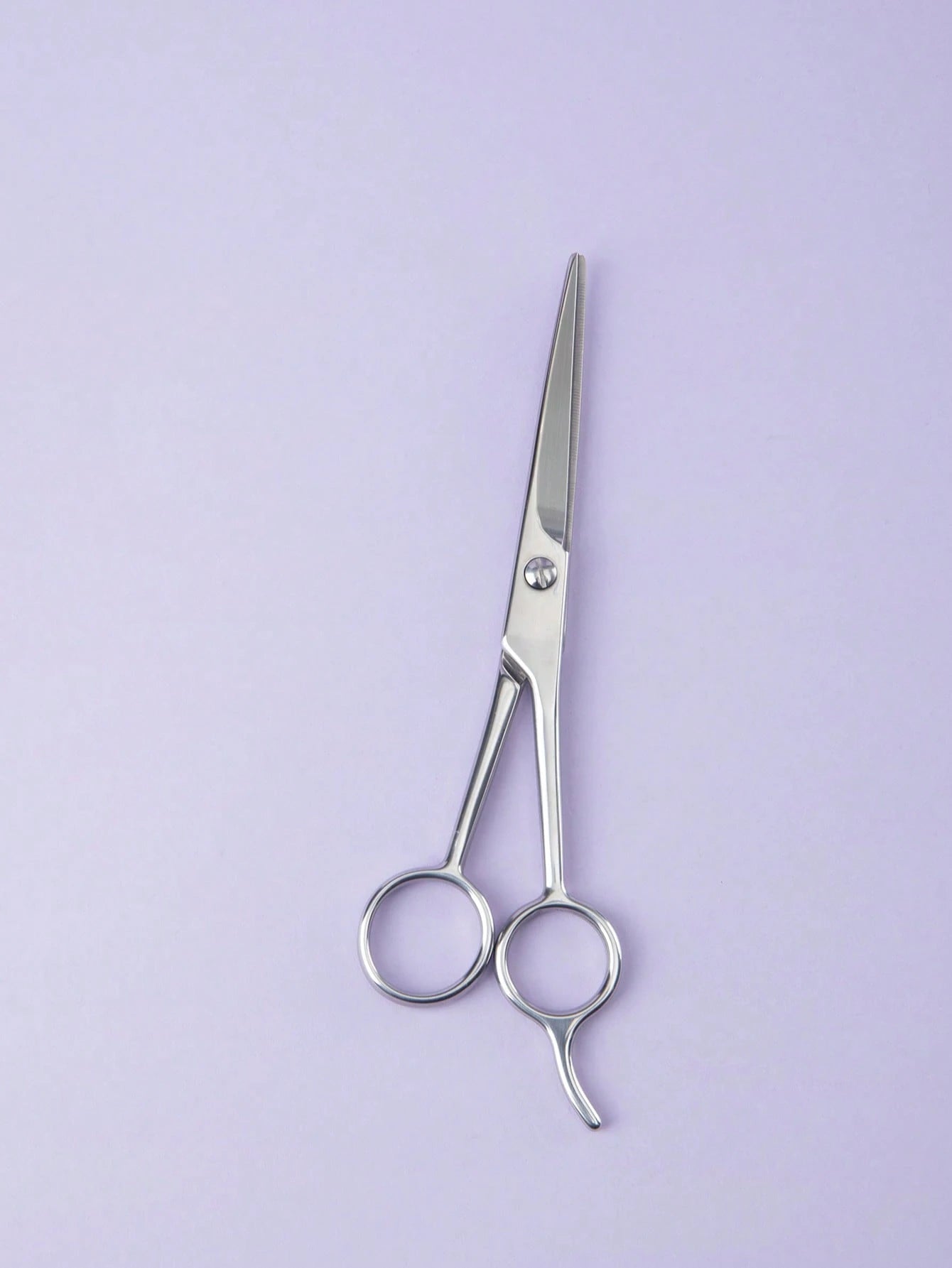Hair Cutting Scissors Home Use 6.5 Inch Right Handed Razor Edge Barber Scissors Salon Haircutting Stainless Steel Material Hand Sharpened Silver/Black