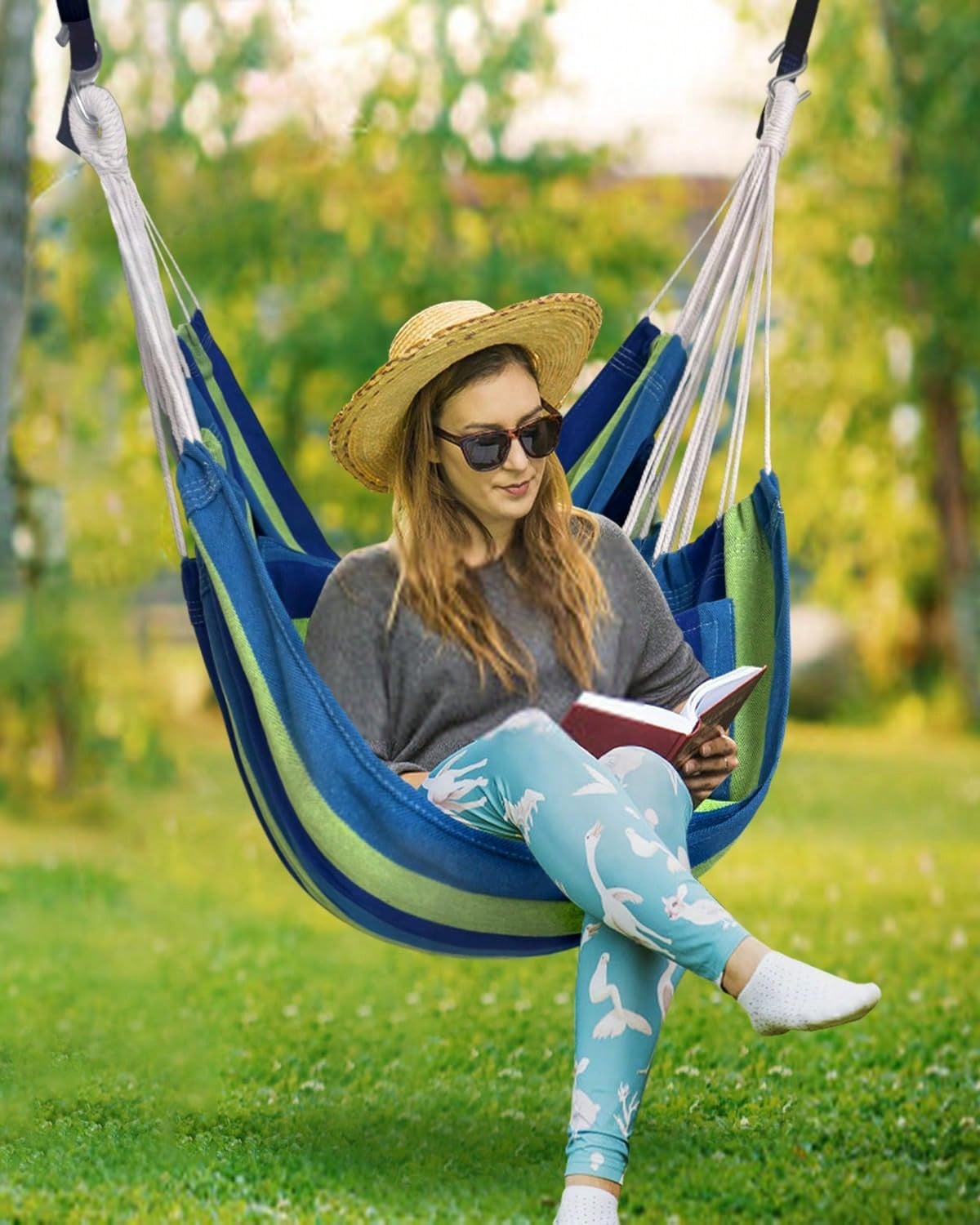 Hammock Chair-Suitable For Indoor And Outdoor Use With A Maximum Weight Capacity Of 500 Pounds Soft Cotton-Blend Fabric It's Foldable For Easy Storage And Is The Perfect Choice For Bedrooms Porches Ga
