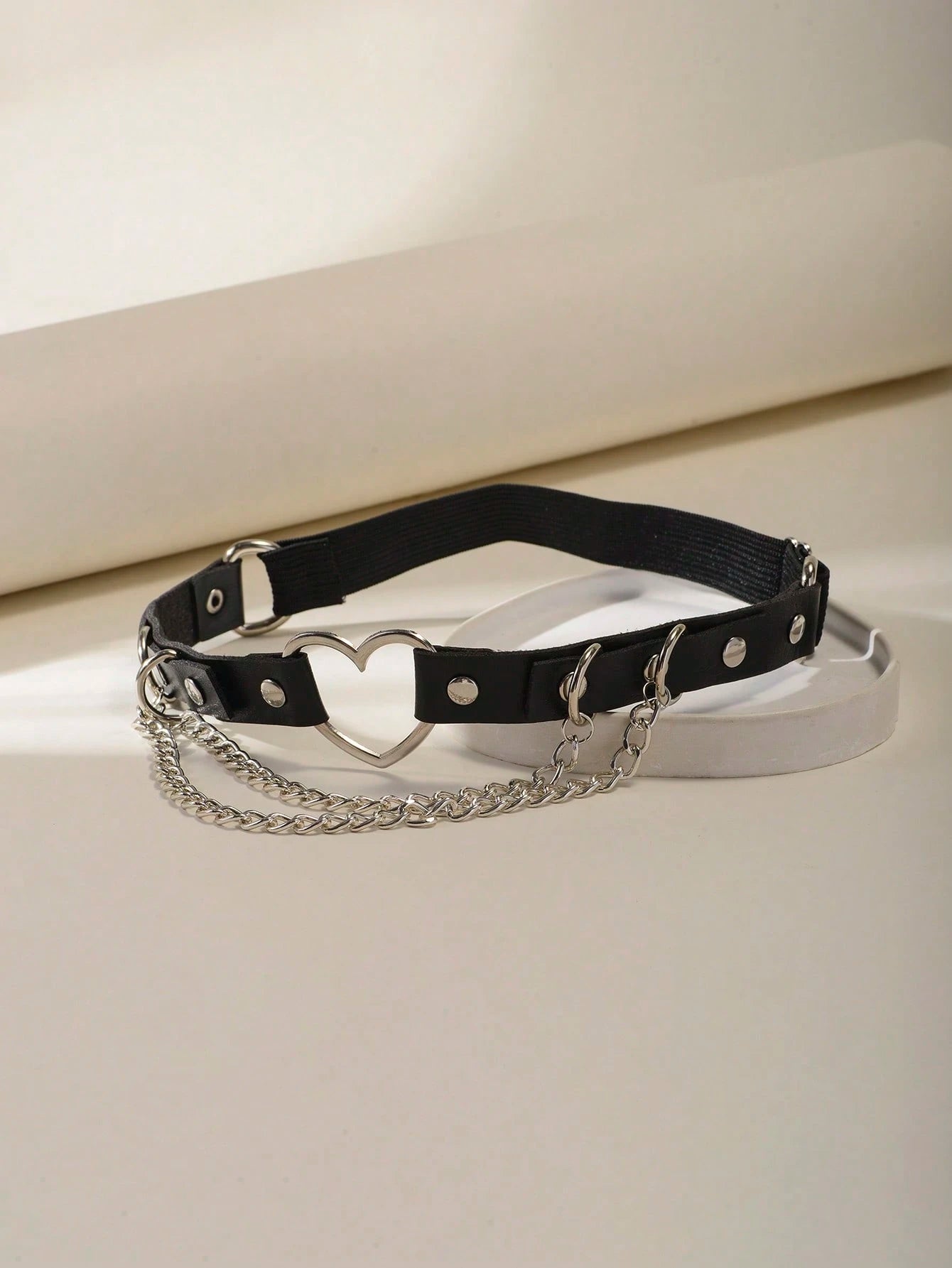Heart Decor Thigh Garter