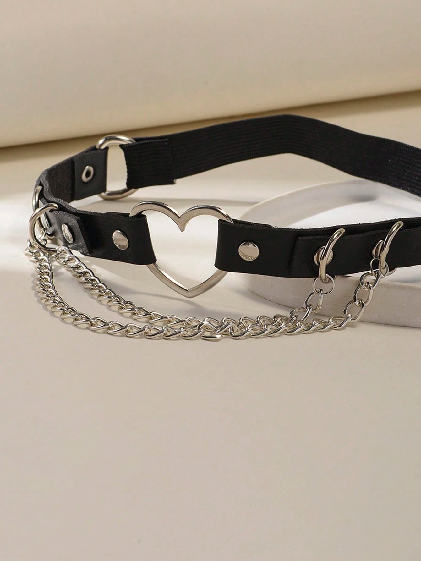 Heart Decor Thigh Garter