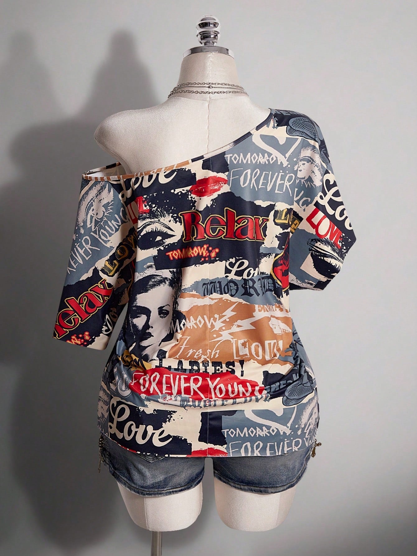 ICON Plus Size Summer Fashion Asymmetric Neck T-Shirt With Graphic & Letter Print