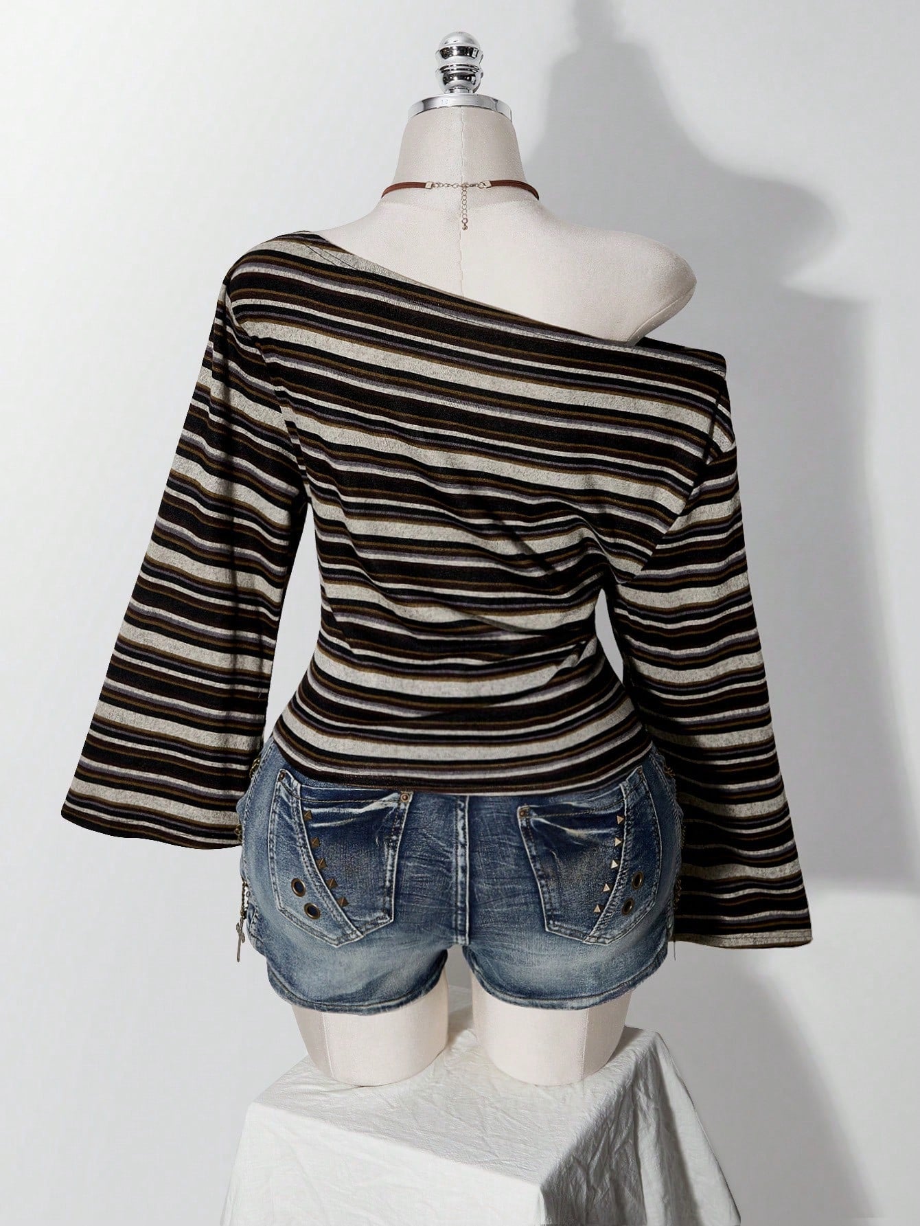 ICON Plus Size Y2K Vintage Asymmetrical Shoulder Knitted Waist-Cinching T-Shirt Top, Casual Retro Asymmetrical Shoulder Long Sleeve Top Fall