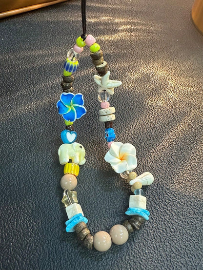 Ins Style Island Sweetheart Phone Lanyard, Camera Beaded Strap, Random Color Beads