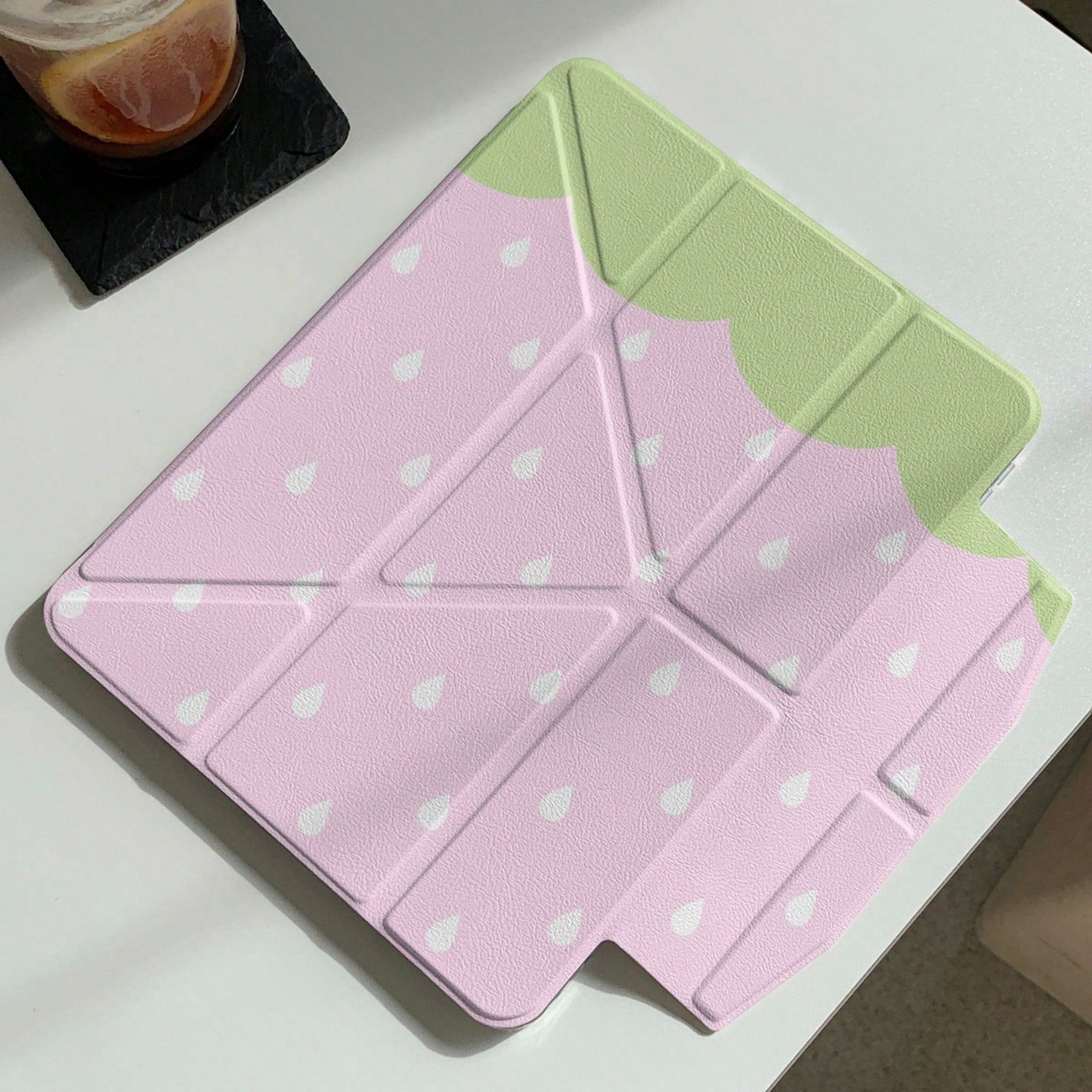 Korean Style Pink Strawberry Water Drop Tablet Protective Case Compatible With Apple 11th Gen, Minimalist 10th Gen Tablet Protective Shell With Pen Slot, Air 82026 New Pro 11 Fashion Mini 7 Cute Air 7