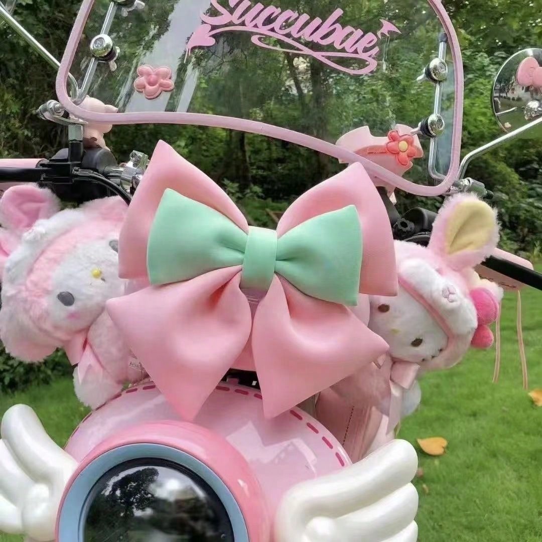 Large Bow- Car Decoration/Motorcycle Decoration Accessories Helmet Modification Accessories Cute Elegant Butterfly-Shaped Decoration, Suitable For Cars And Motorcycles, Home Decor.