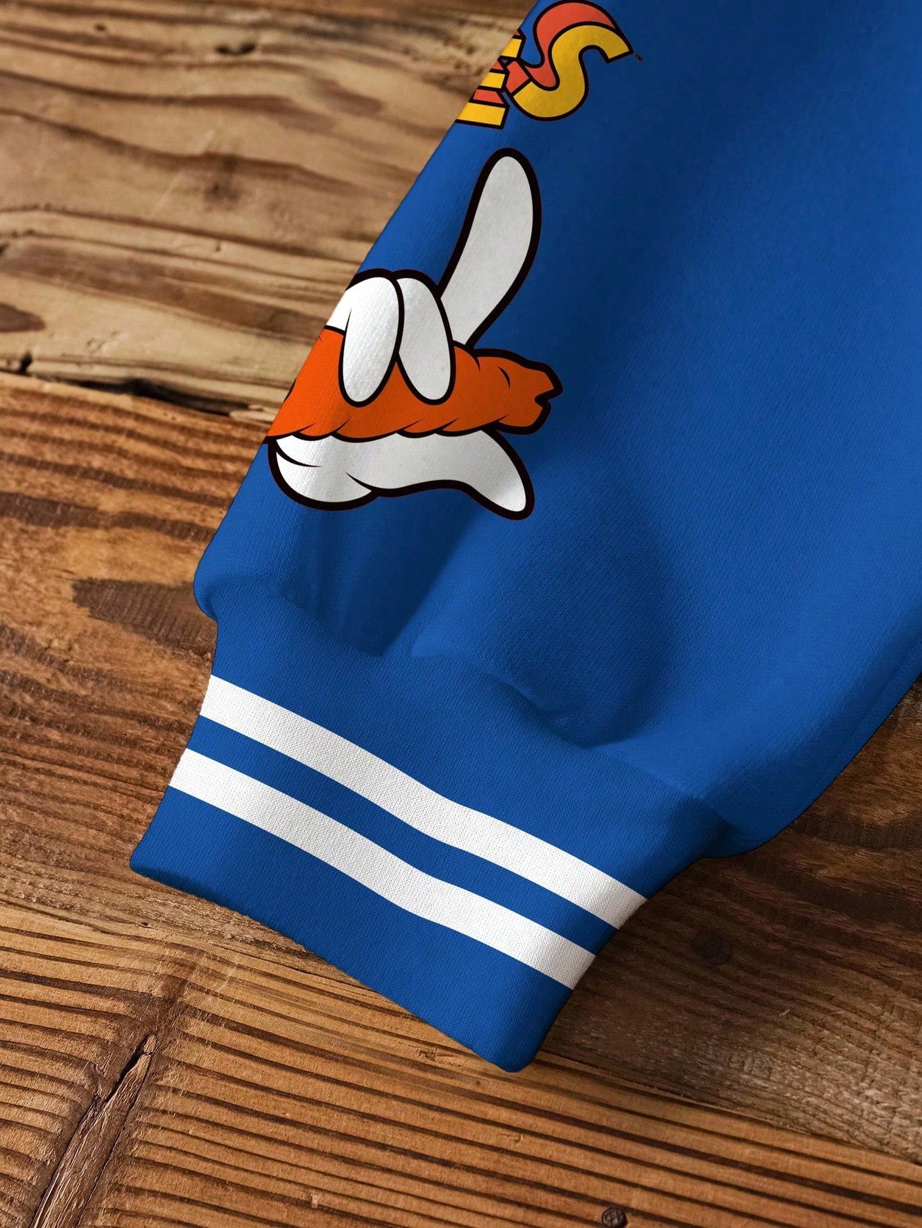 LOONEY TUNES X Tween Boy Casual Fashion Street Cute Cartoon Rabbit & Letter Print Dropped Shoulder Loose Contrast Striped Trim Fleece Sweatshirt, Autumn/Winter Y2k Sweat Shirts Kids Kids Sweatsh