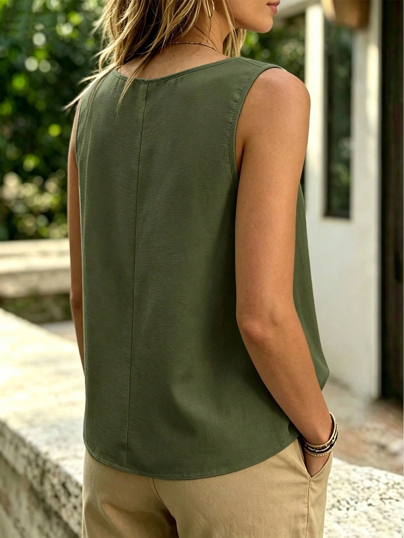 LUNE CURVE Plus Size Woven Fabric Elegant Style Casual Vacation Summer Women's Halter Top And Tank Top