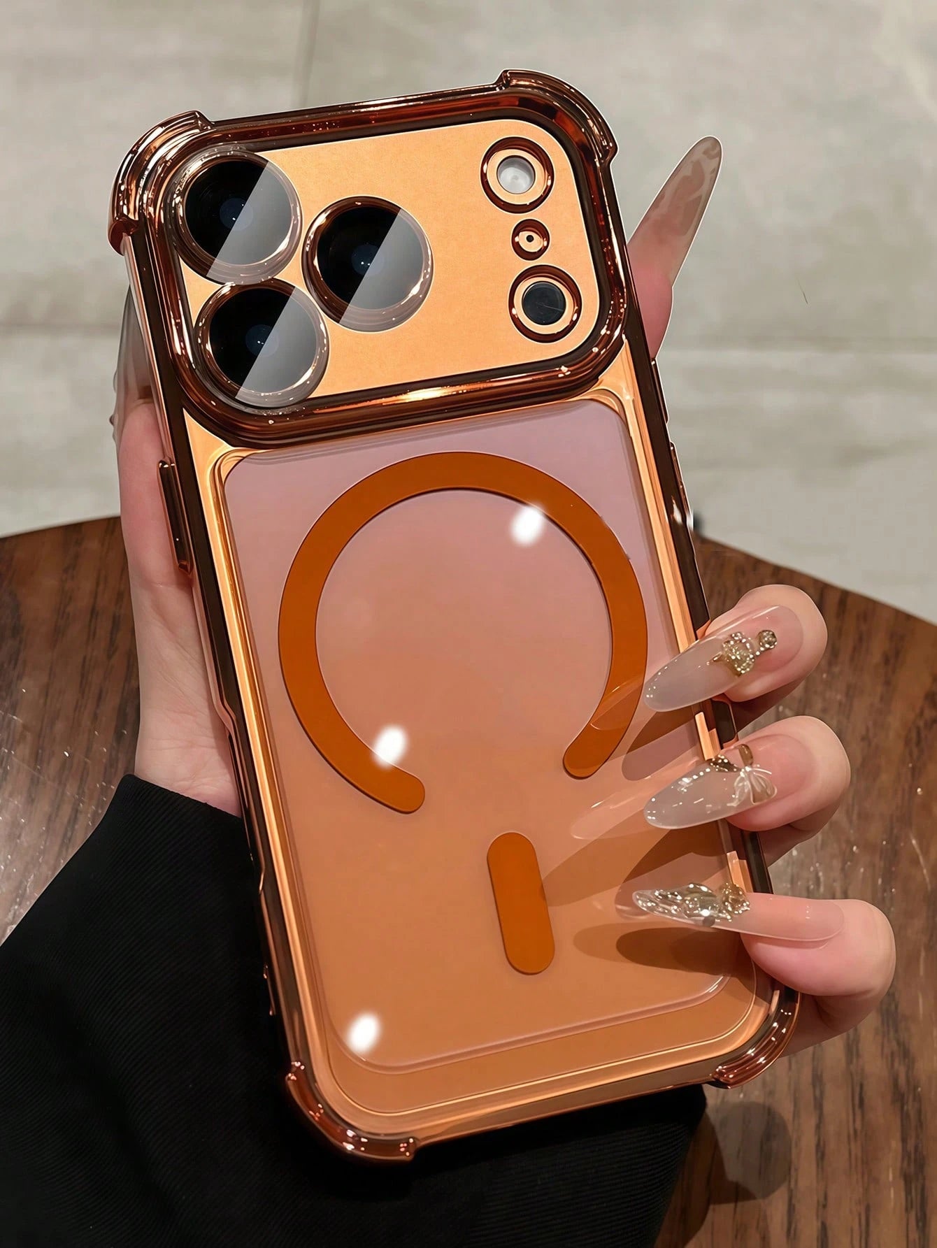 Luxury Blue Magnetic Style Translucent Shockproof Phone Case With Camera Lens Protection Supports Magnetic Wireless Charging Compatible With IPhone 17 Pro Max 17 Pro 17 16 15 14 13 Pro Max Provides Fu