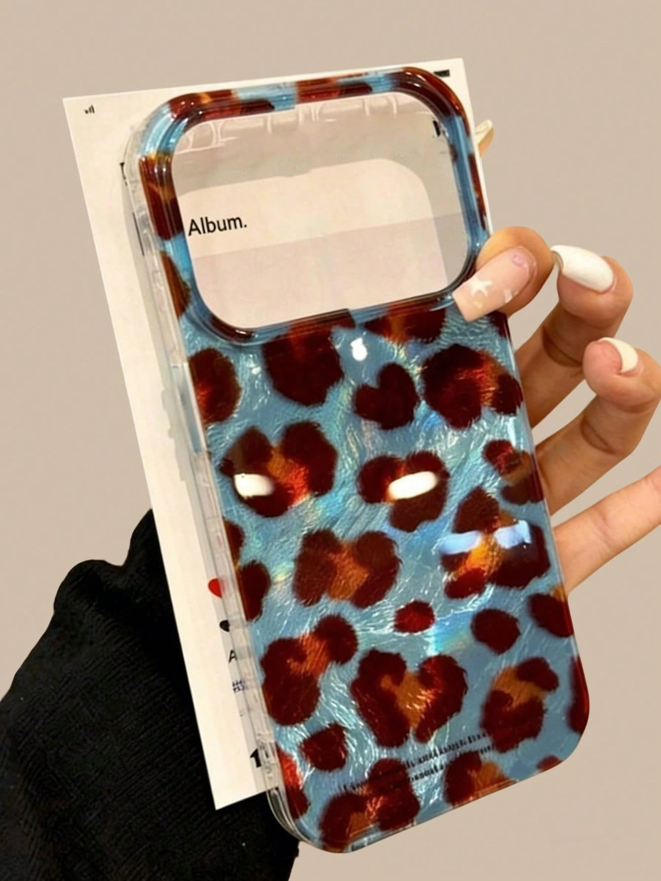 Luxury Leopard Print 4-Color Patchwork Wavy Eagle Beak Tiger Stripe Phone Case, Compatible With 17 Pro Max, 17 Pro, 17 Air, 17, 12, 13, 14, 15, 16 Pro Max, 14 Plus, 15 Plus, 16 Plus, 11, 17, 16, 15, 1