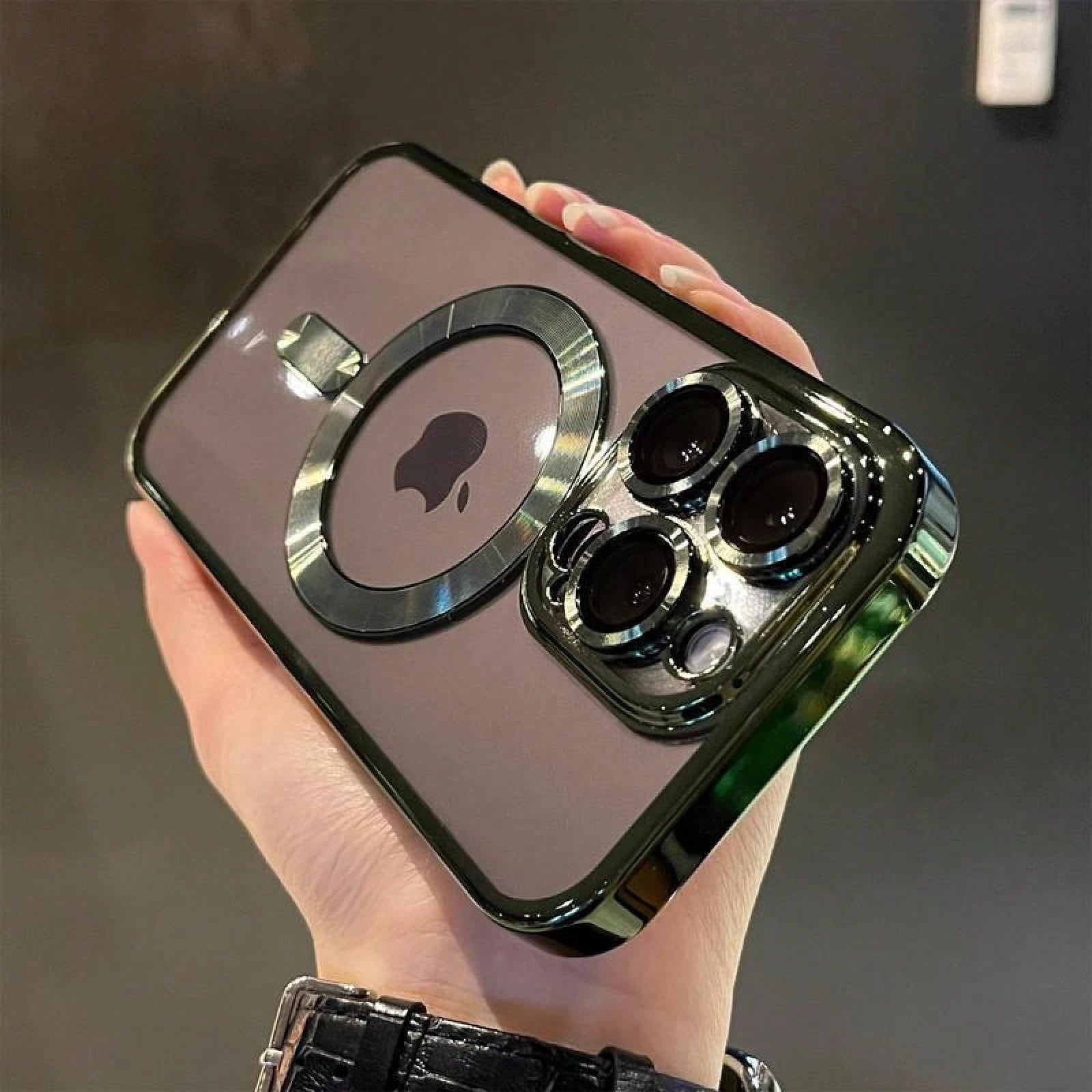 Luxury Magnetic For Magsafe Wireless Charge Plating Clear Case For IPhone 12 13 14 15 16 17 Air Pro Plus Max Shockproof Silicone Cover