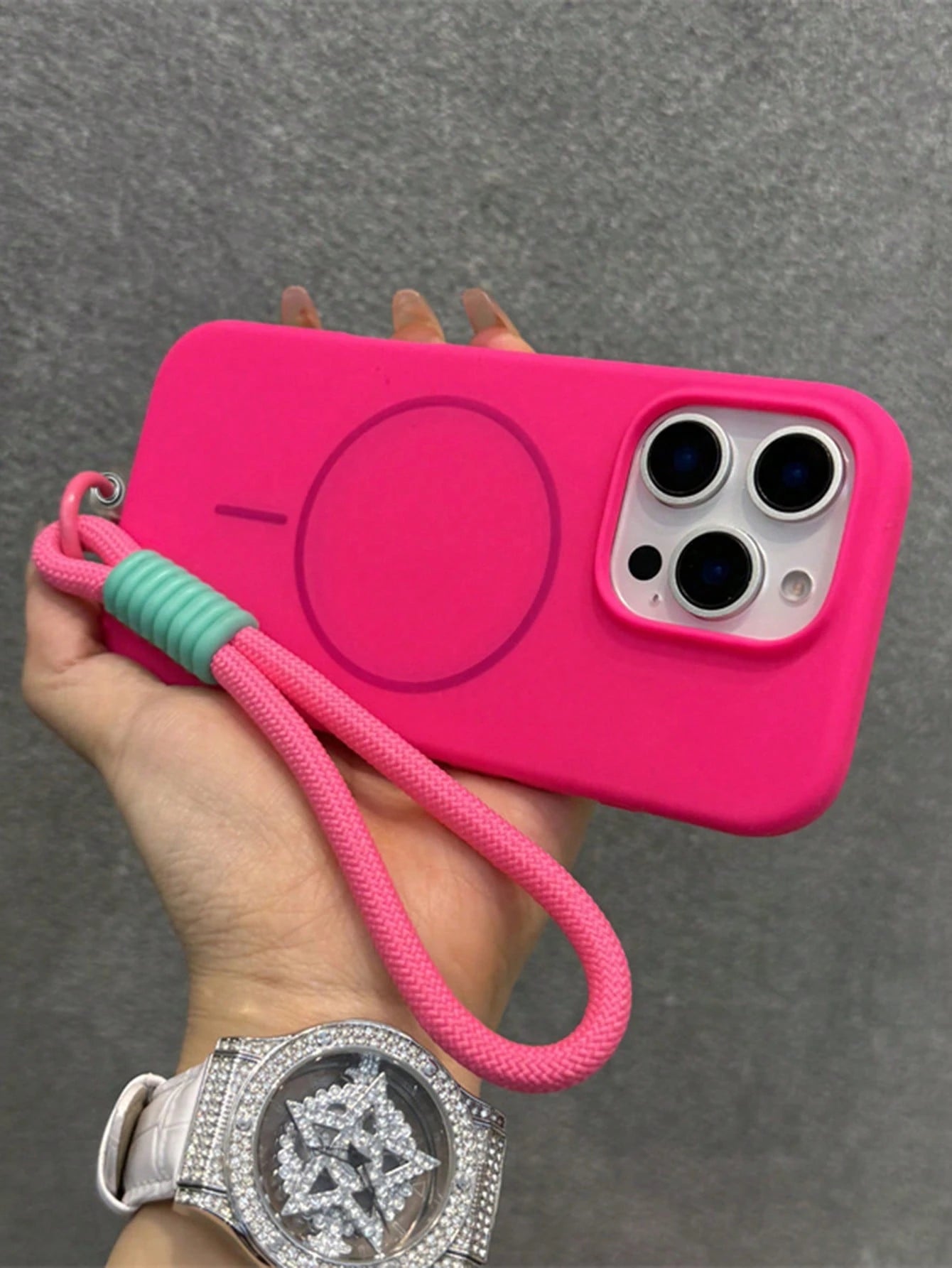 Magnetic Luxury Yellow Soft Silicone Solid Color Phone Case Compatible With IPhone 17 Pro Max/17/16/15/14/13/12/11 Pro Max Plus Supports Magnetic Wireless Charging Shock-Proof Protective Cover Spring