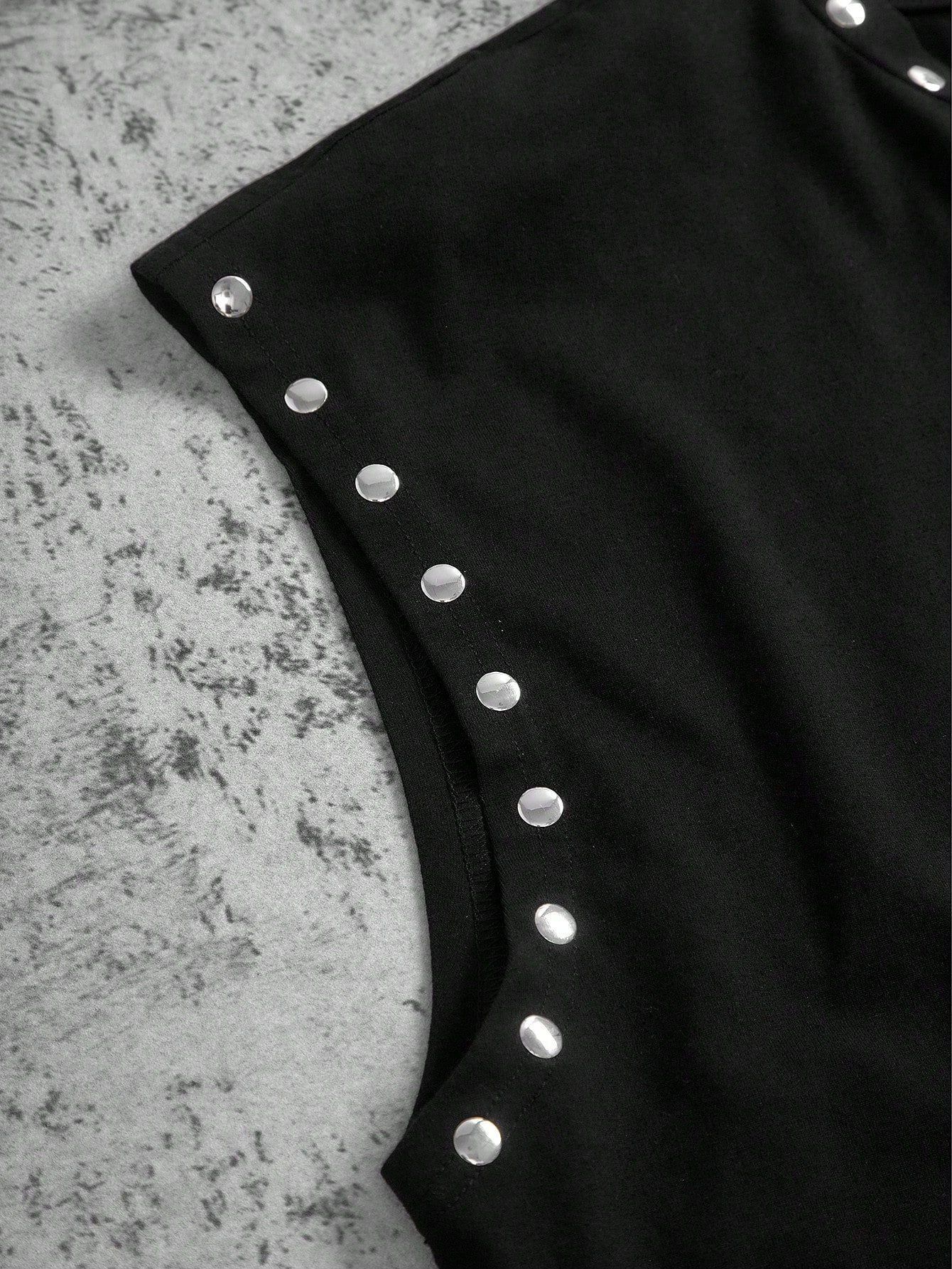 Manfinity ZONE917 Men's Summer Casual Metal Bead Lip Print Cropped Tank Top